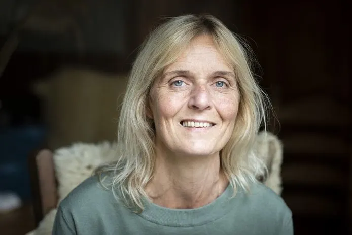 Boer zoekt Vrouw-Cora op date met broer van Evert