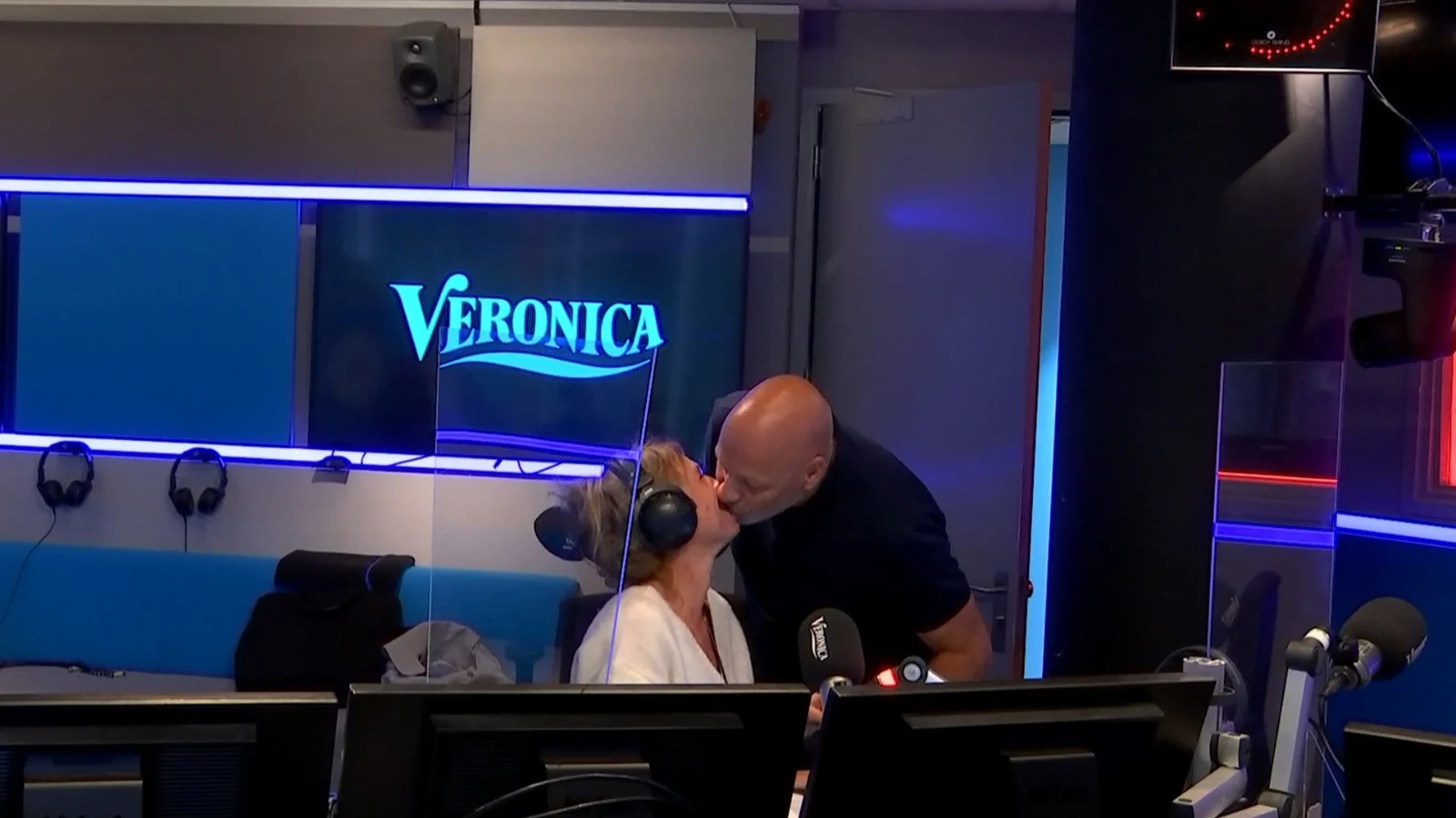 Live huwelijksaanzoek op Radio Veronica