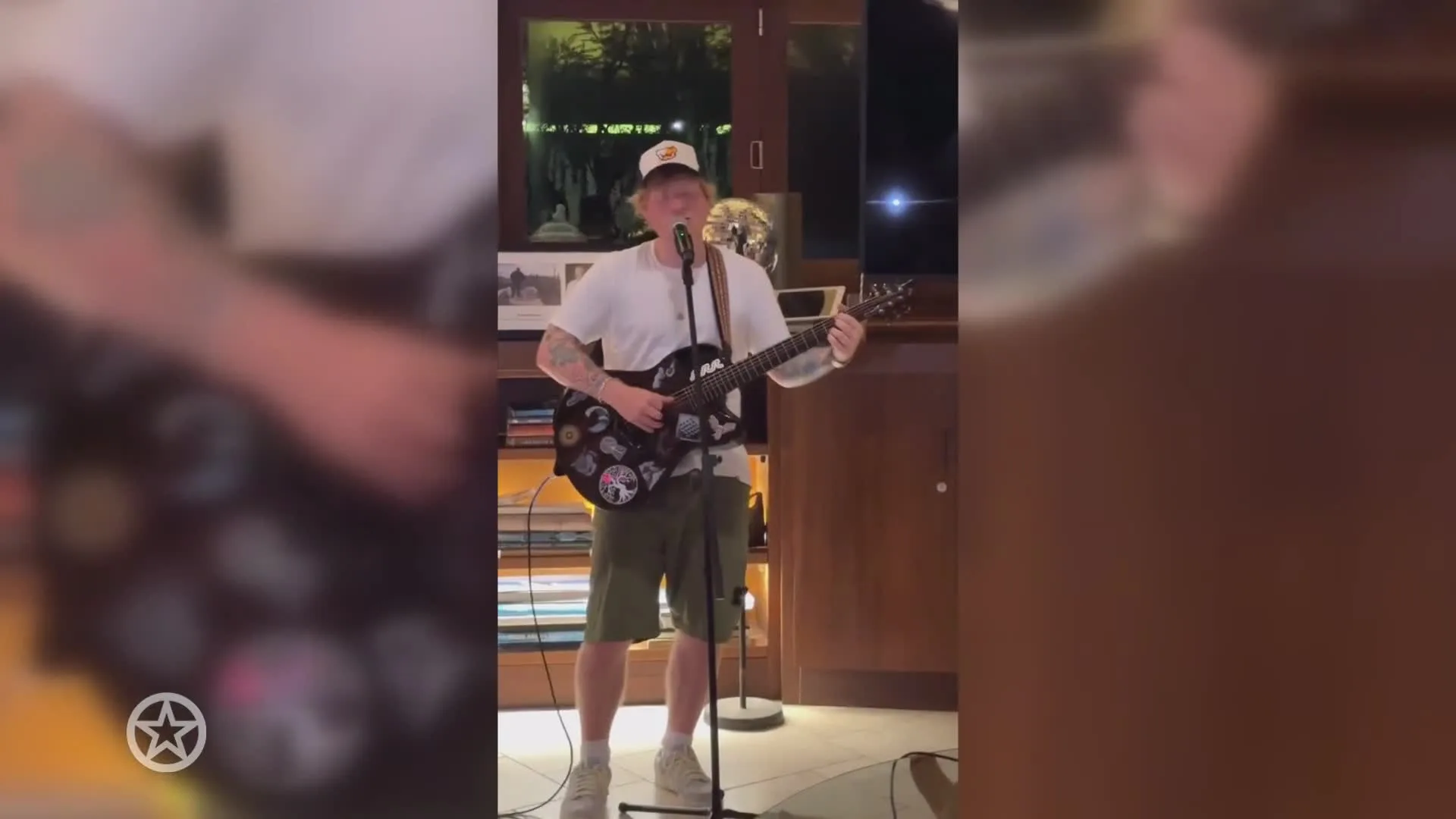 Bas Smit en Nicolette van Dam krijgen privéconcert van Ed Sheeran