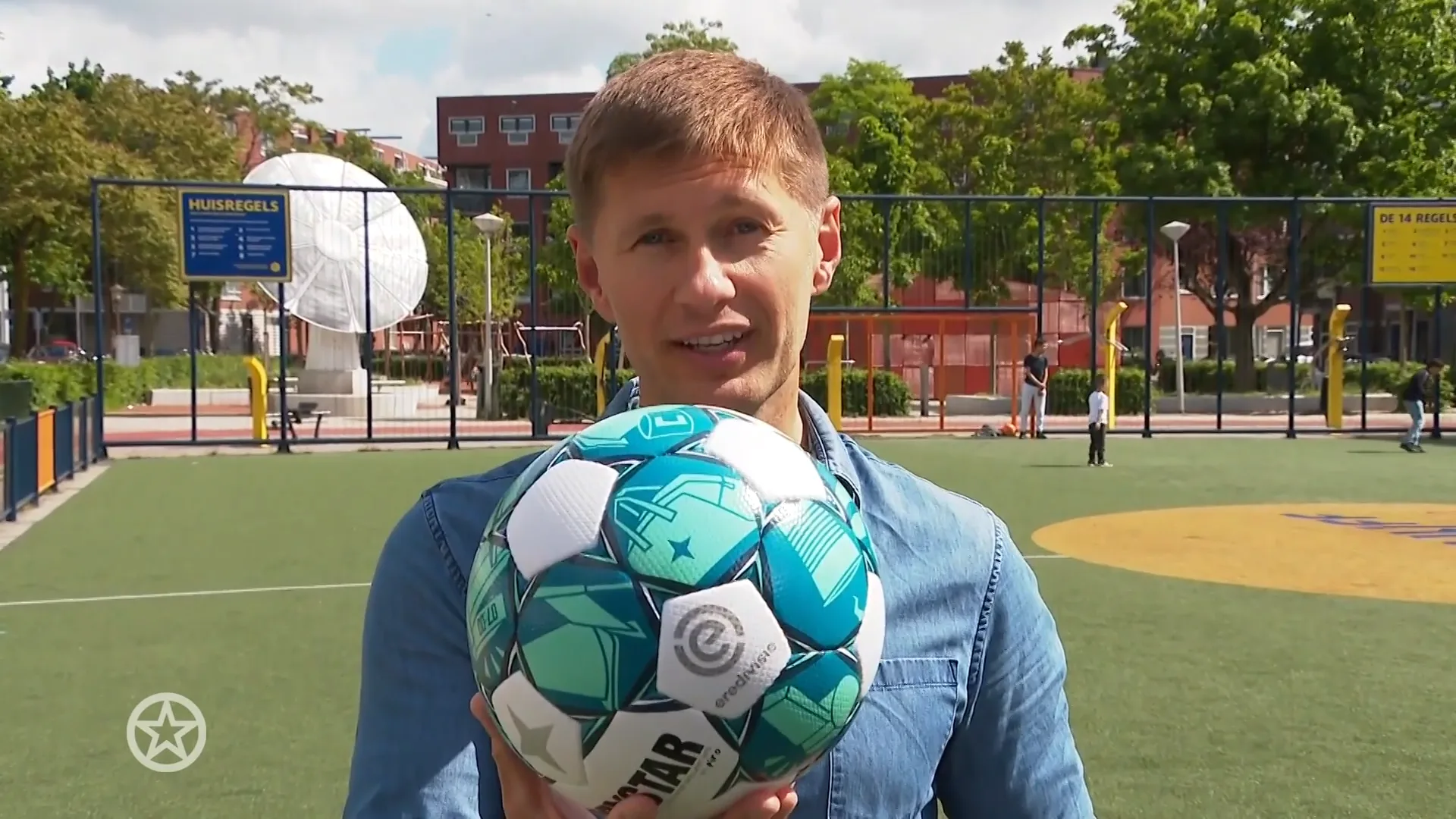 Zó maak je iemand blij tijdens de Voetbal Geeft Week