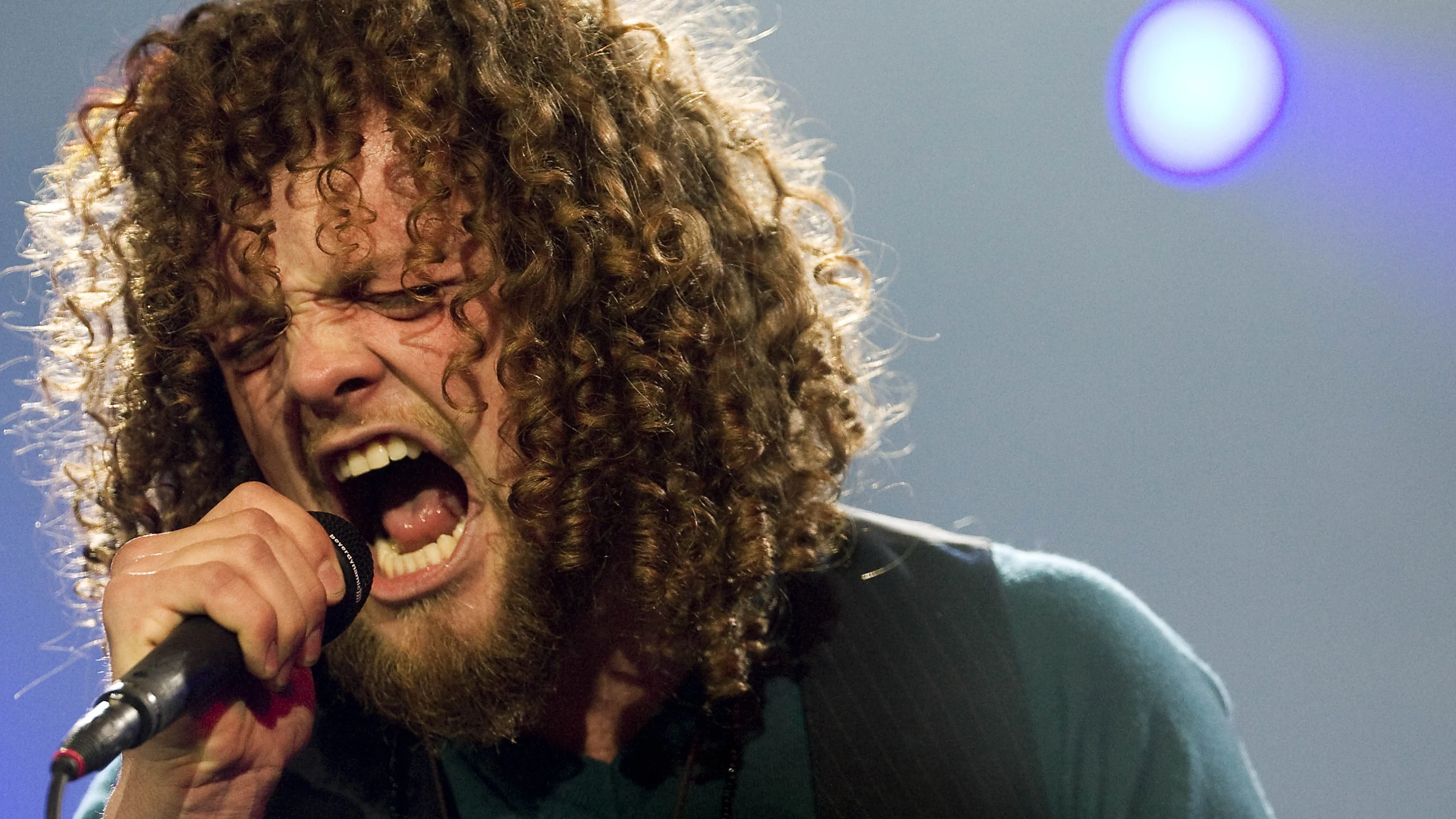 Zo rouwt DI-RECT-zanger Marcel om overleden broer