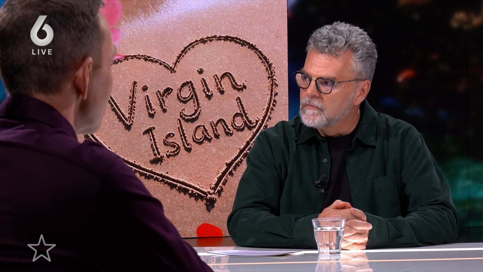 Shownieuws-tafel over het nieuwe programma Virgin Island