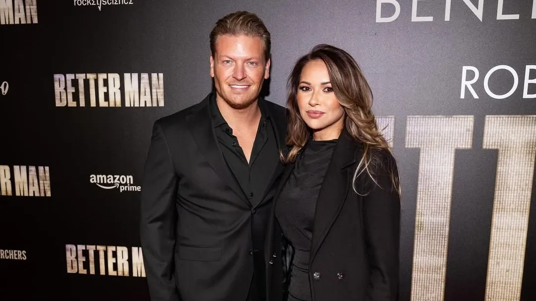 Thomas Berge zet vriendin en zoon in het zonnetje: 'Jij verdient de wereld'