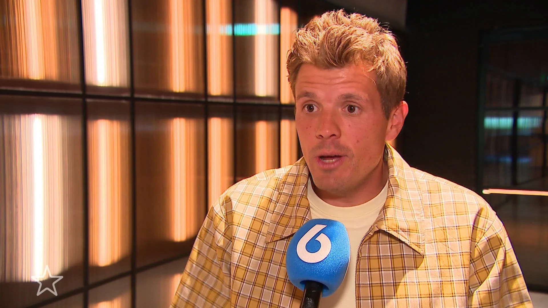 Zanger Jaap Reesema presenteert Sing With Me
