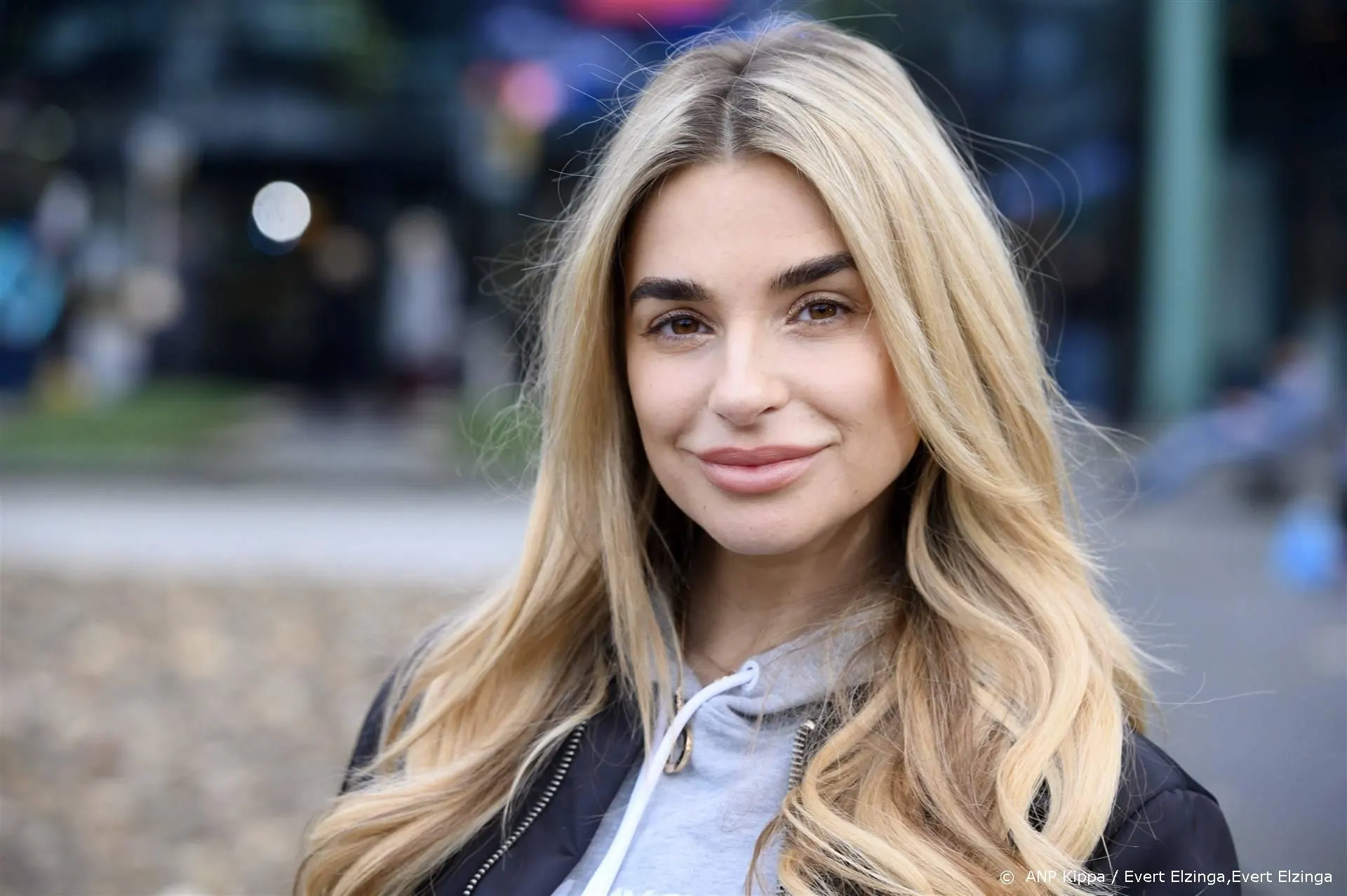 Gaby Blaaser onthult geslacht van baby