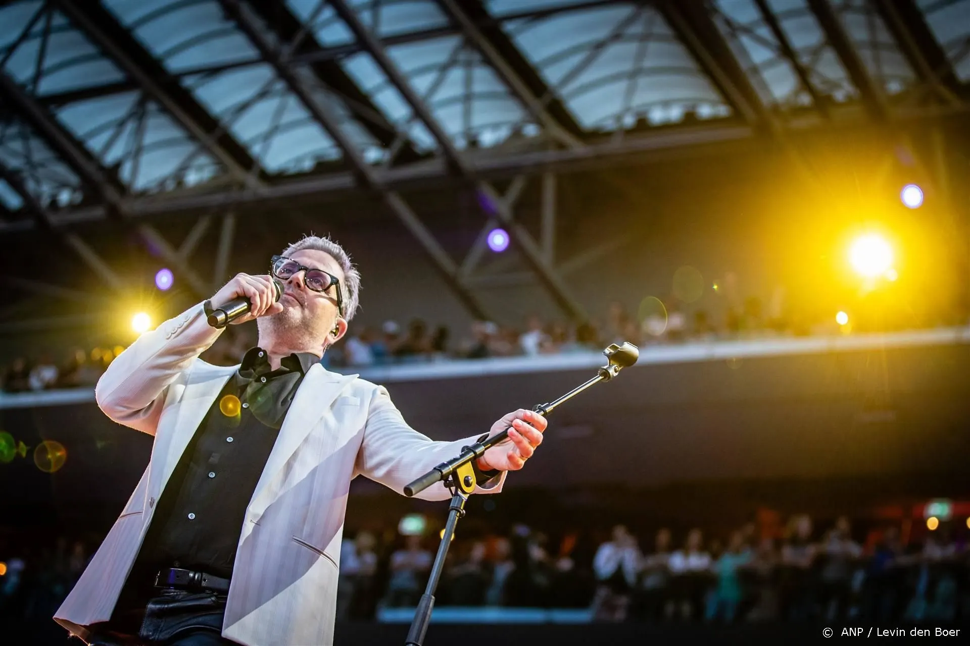 Guus Meeuwis kondigt nog een extra afscheidsconcert aan