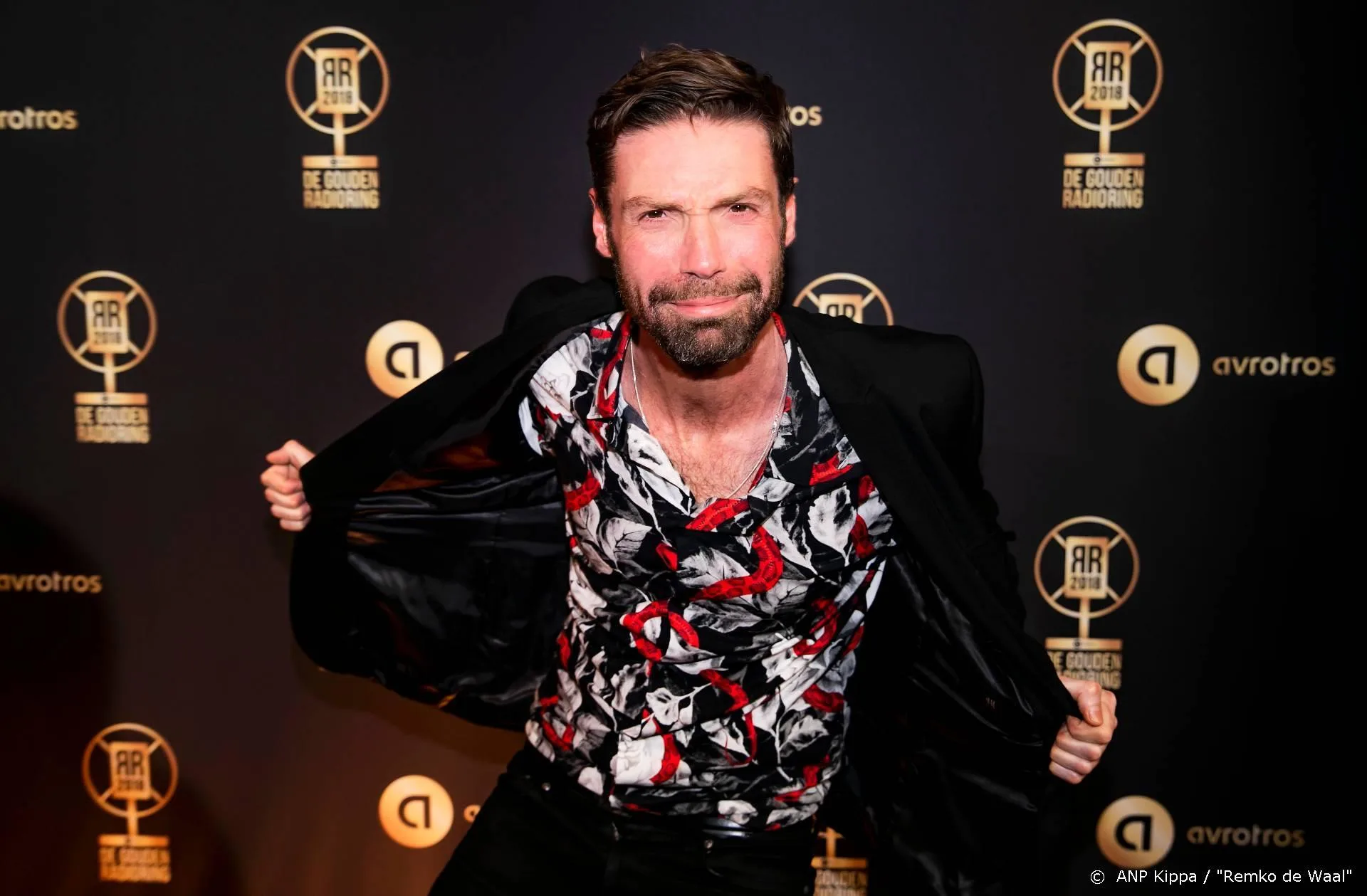 Timur Perlin valt in voor Rámon Verkoeijen op 3FM