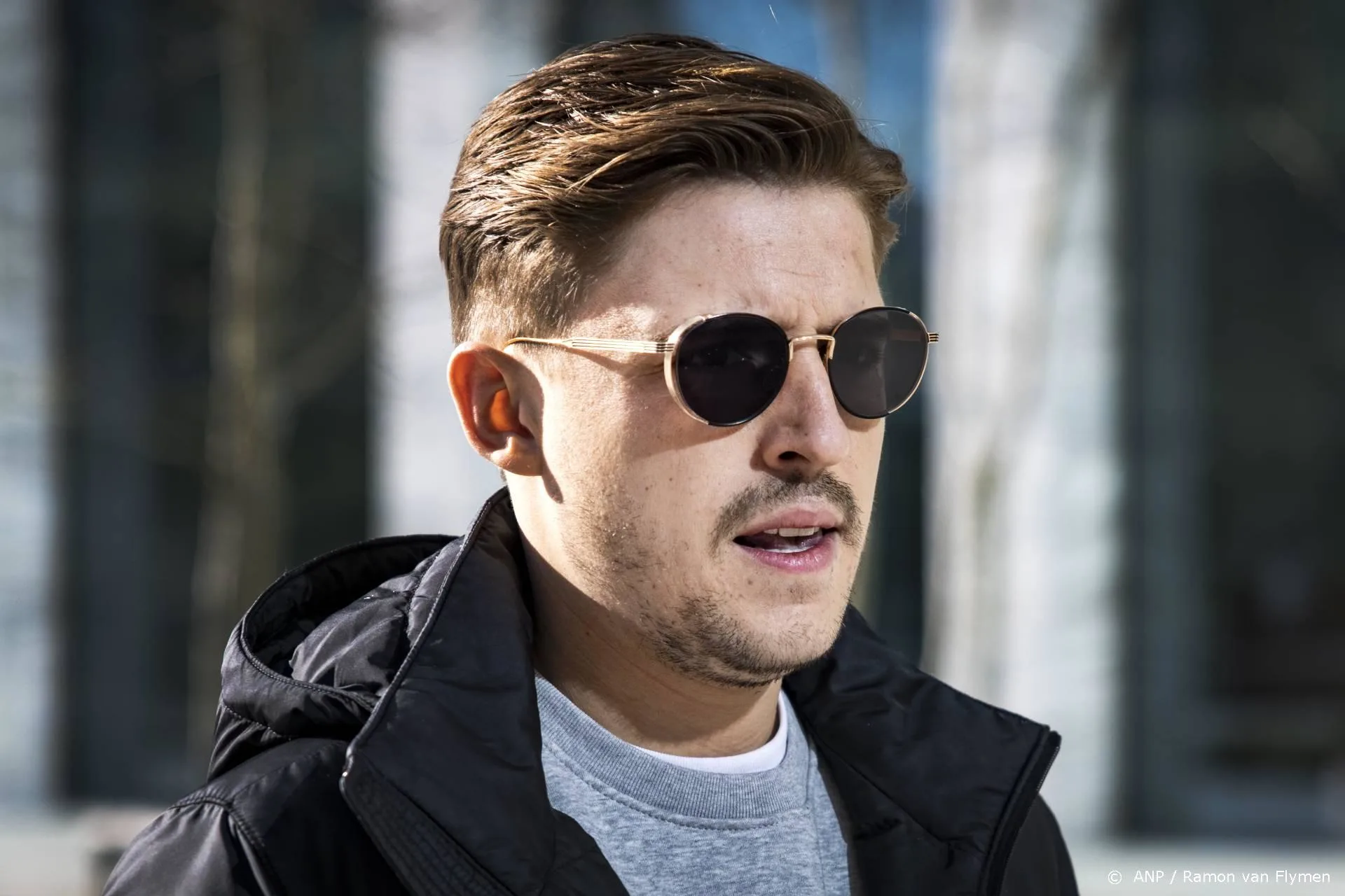 Politie schorst medewerker na lekken informatie Lil Kleine