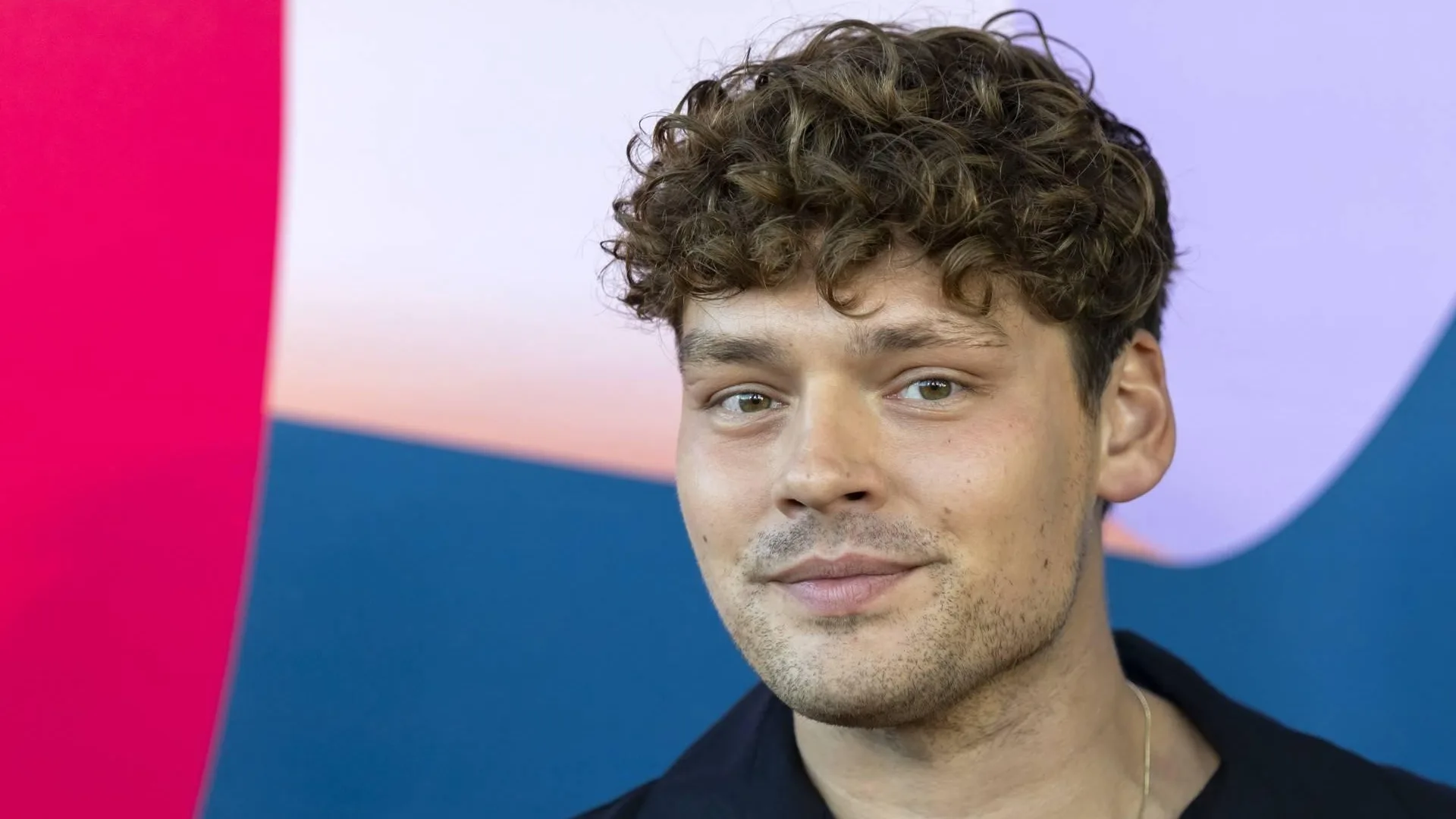 KRO-NCRV brengt live kerstverhaal met déze BN'ers