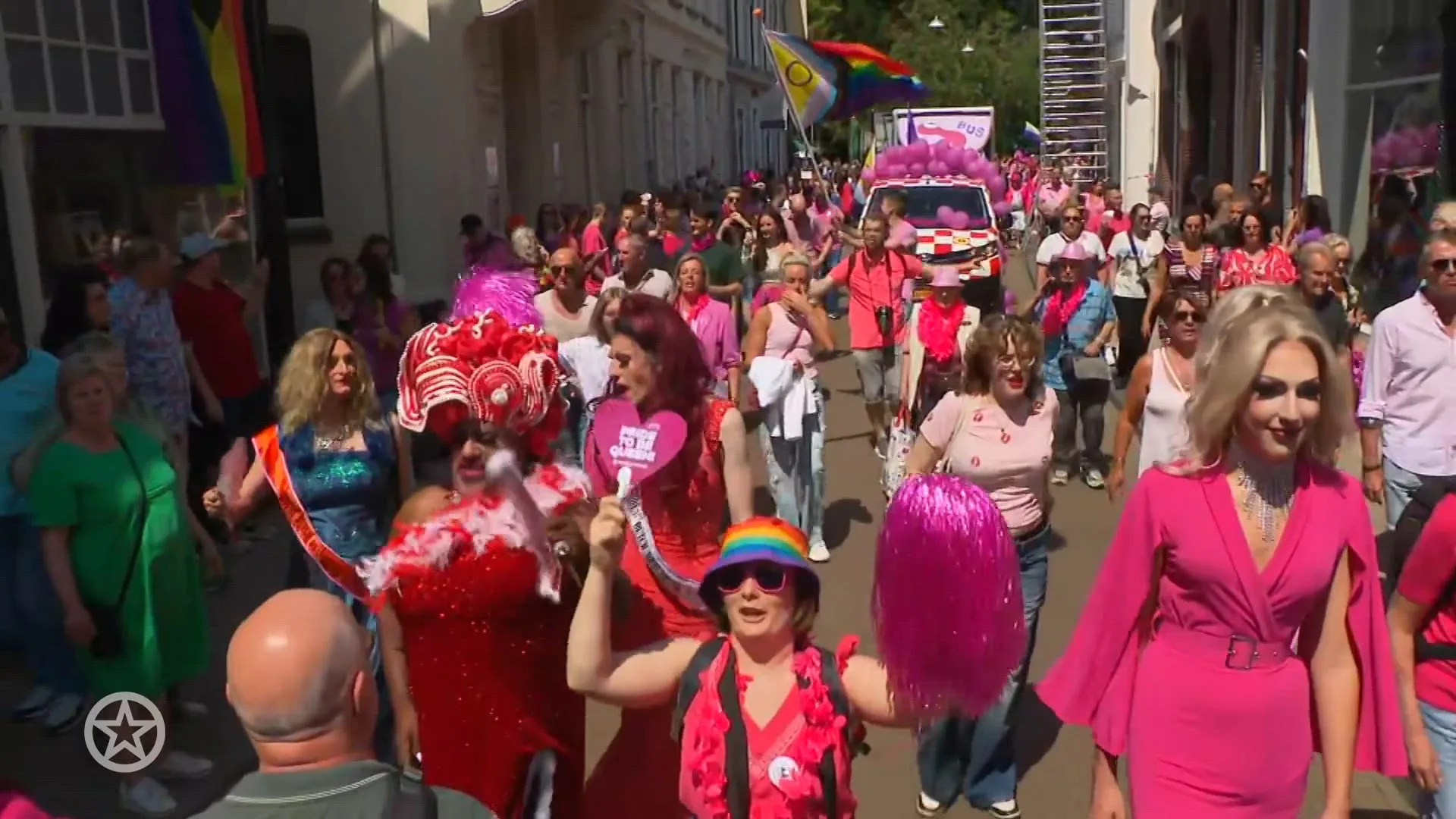 Jan Smit treedt op op Roze Maandag Tilburgse kermis