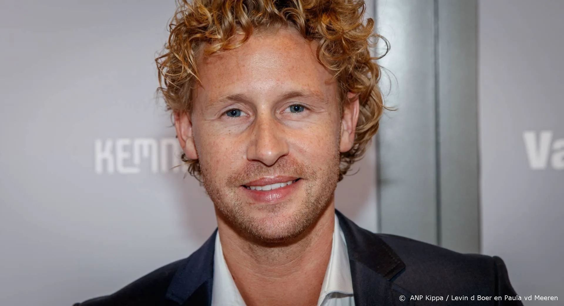 Ewout Genemans definitief nieuwe Verslaafd-presentator