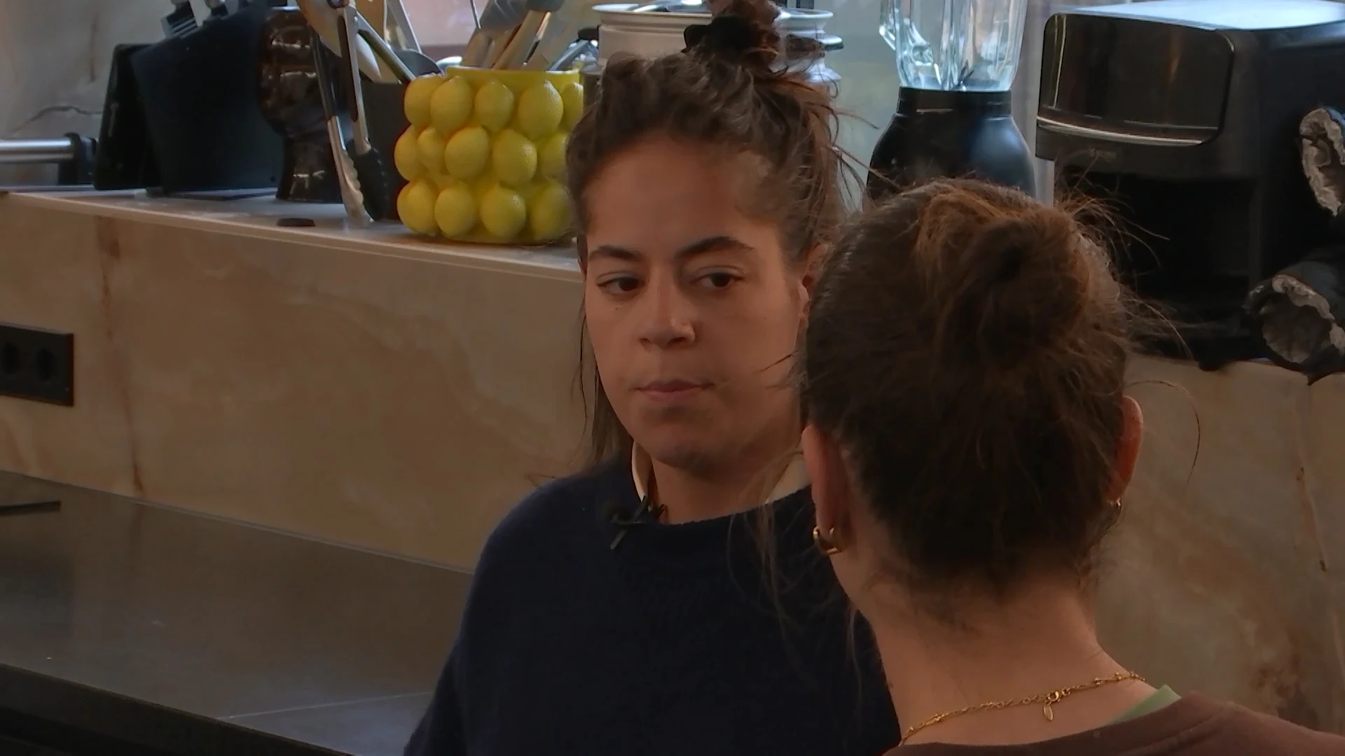 Spanningen tussen De Bondgenoten-tweelingzusjes