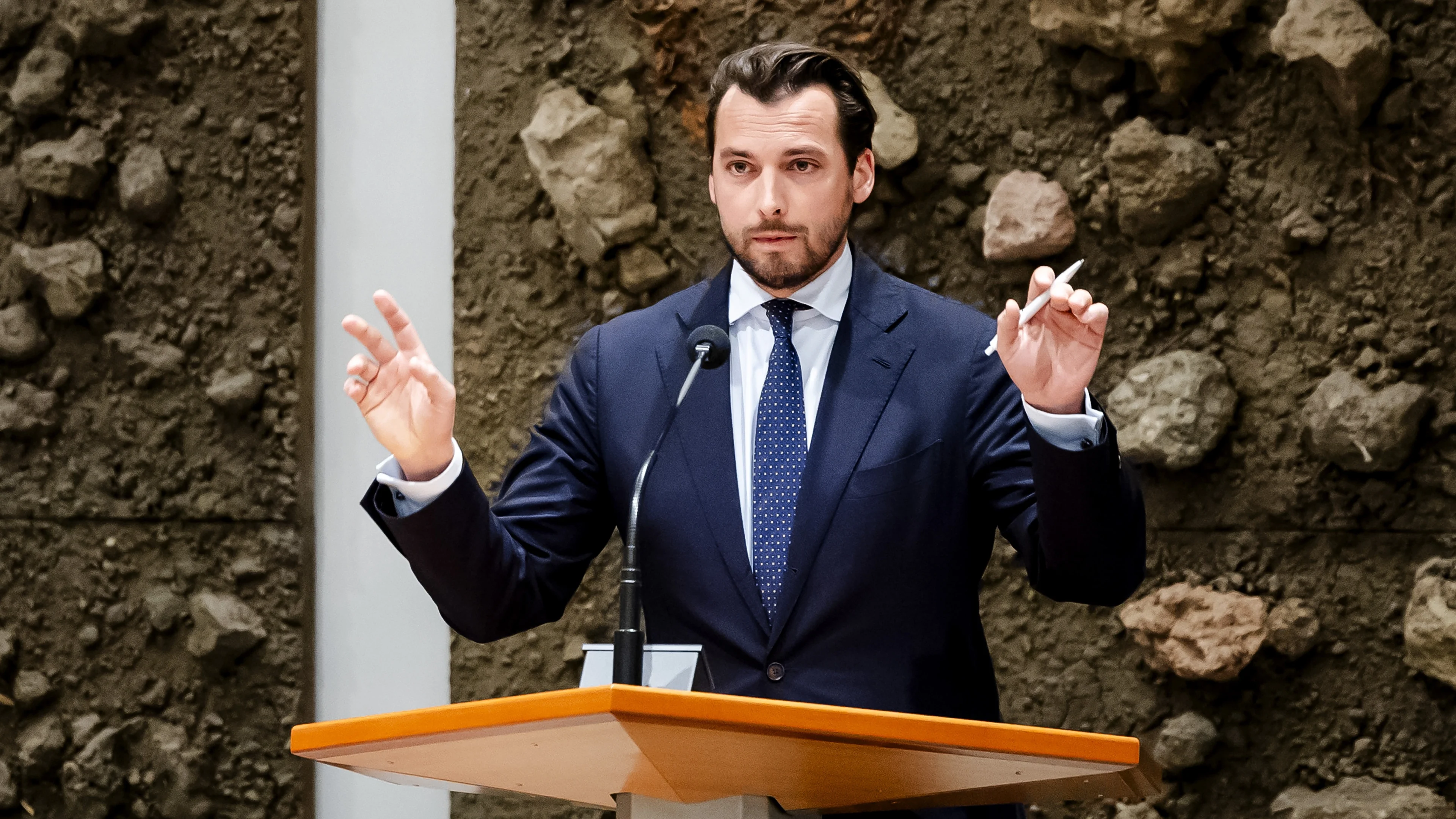 Thierry Baudet verrast met drastisch besluit: 'Deels mijn eigen schuld'