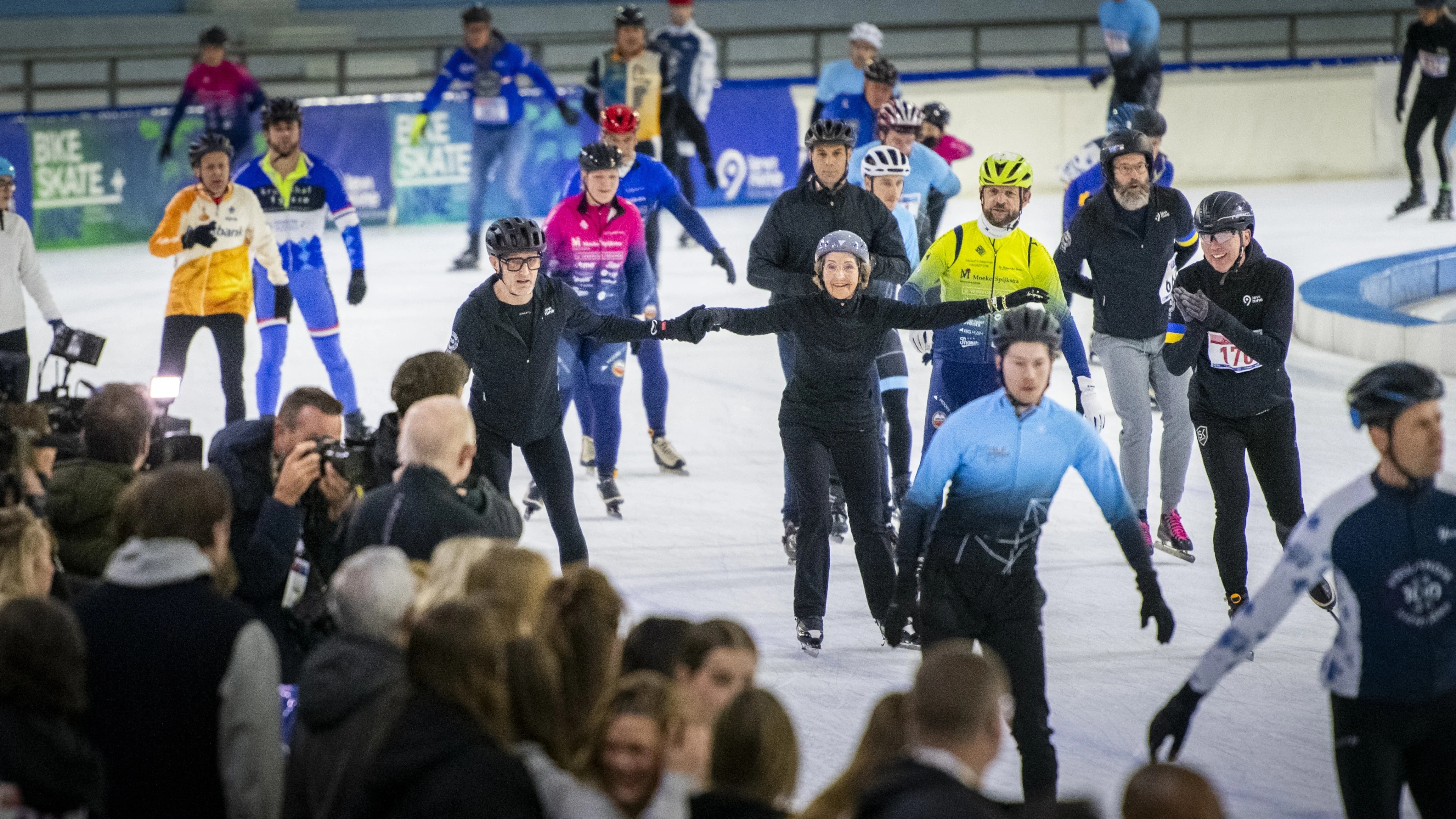 Grote bekendmaking over Bernhards Hollandse 100