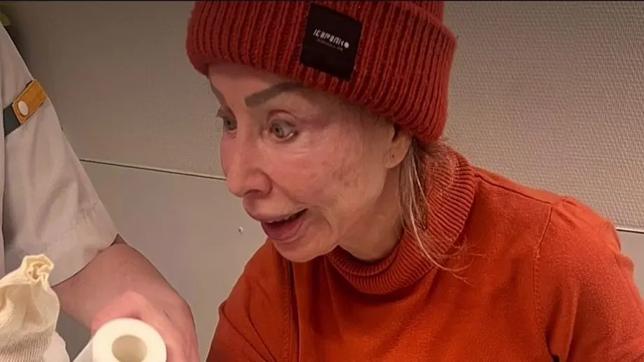 Pijnlijke consequentie voor Marijke Helwegen na val over stoeptegel