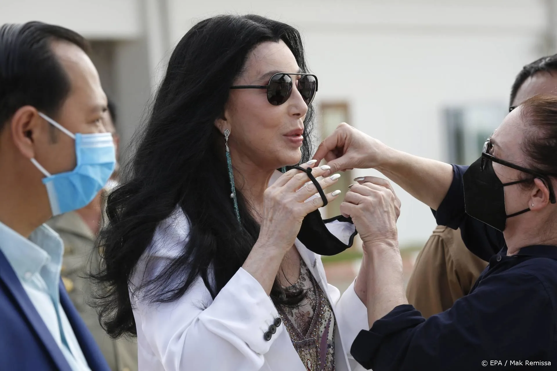 Cher zegt sorry voor ongepaste tweet over George Floyd