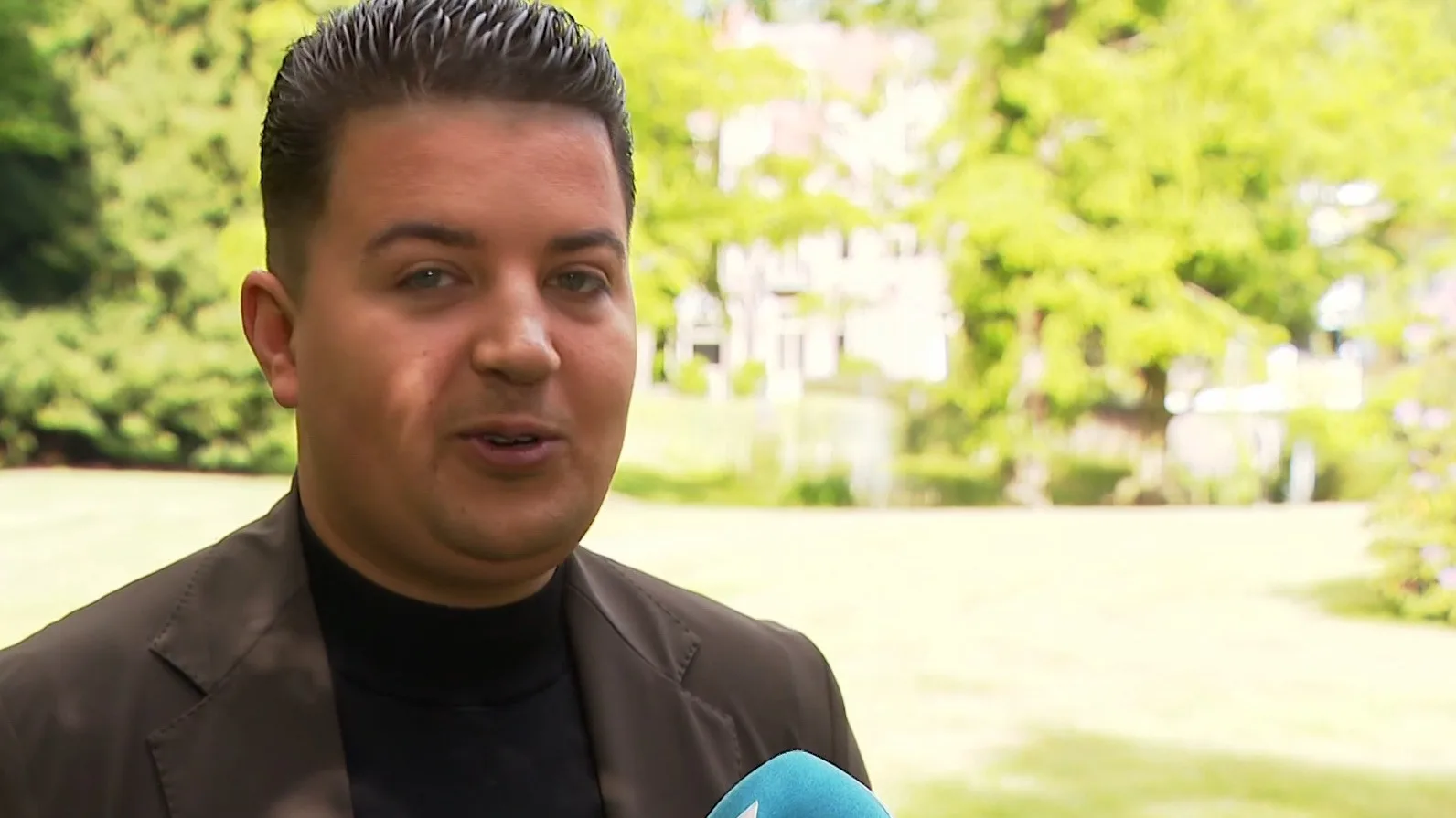 Marco Schuitmaker 'hint' op eigen serie