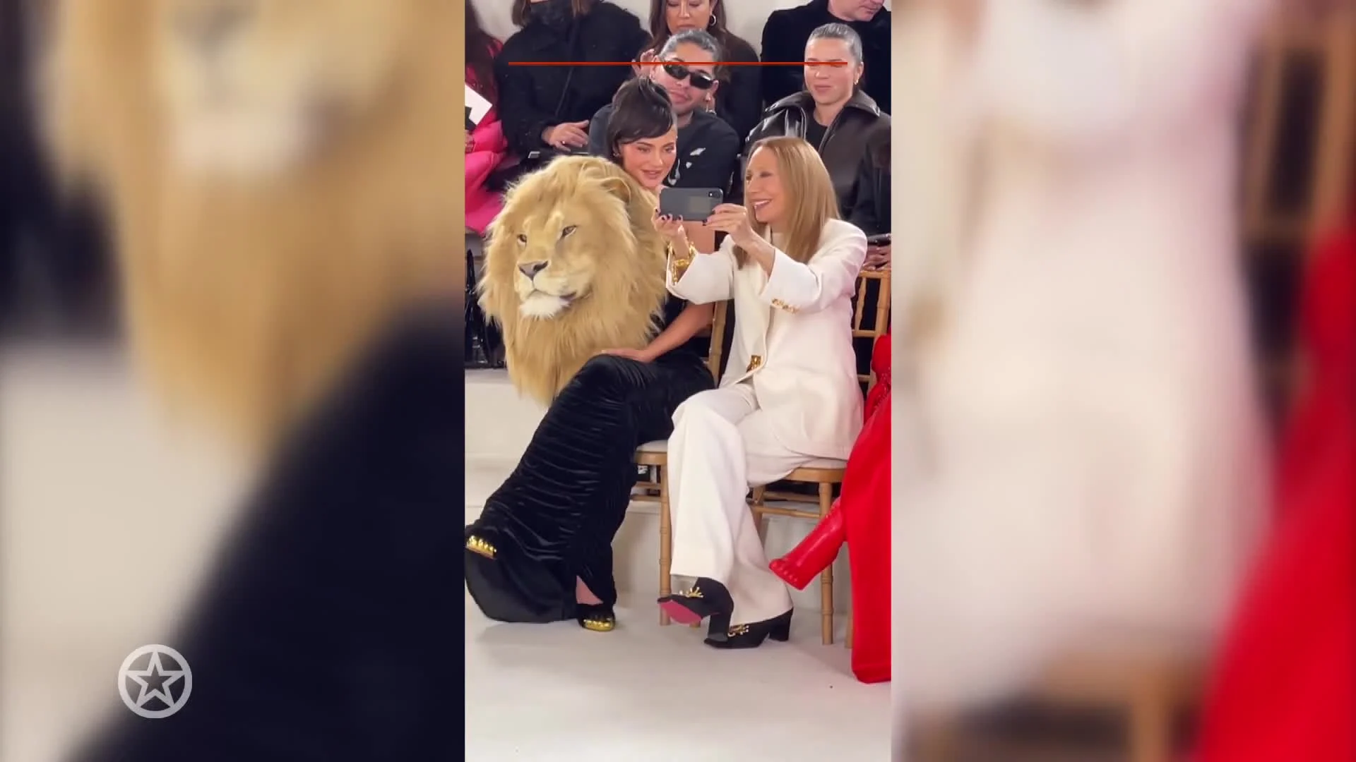 Kylie Jenner draagt leeuwenkop naar Schiaparelli-show