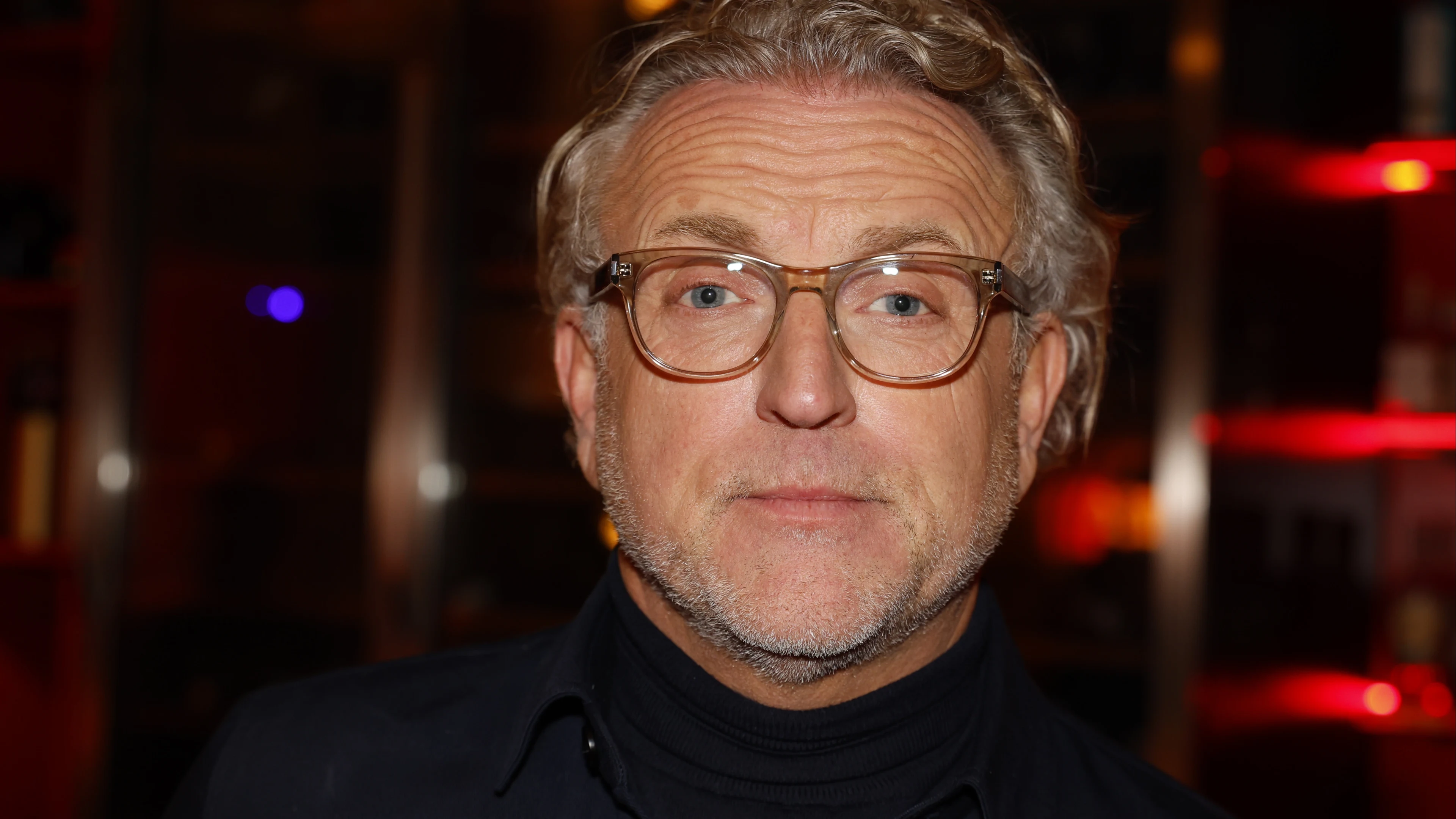 Gordon fileert nieuw programma in eerste tv-recensie: 'Vliegramp in slow motion’