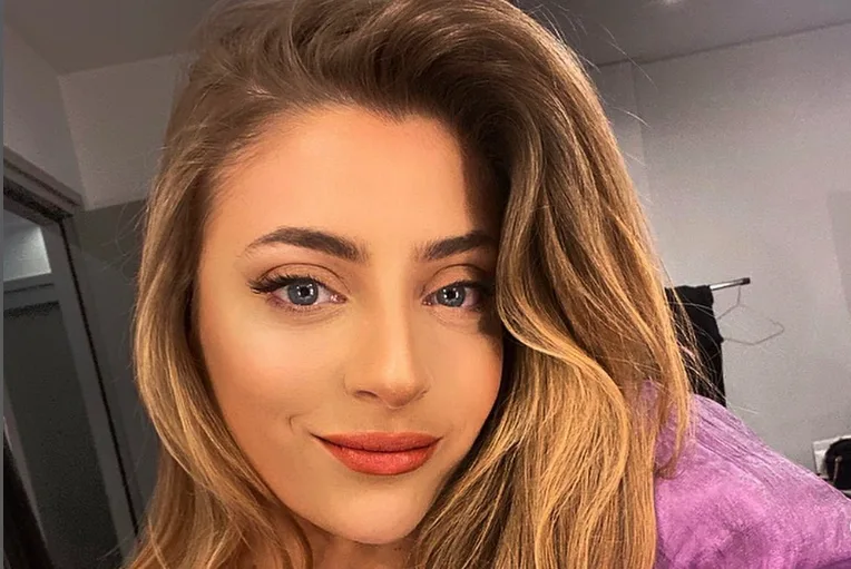 ZIEN: OG3NE-Amy geniet zonder make-up