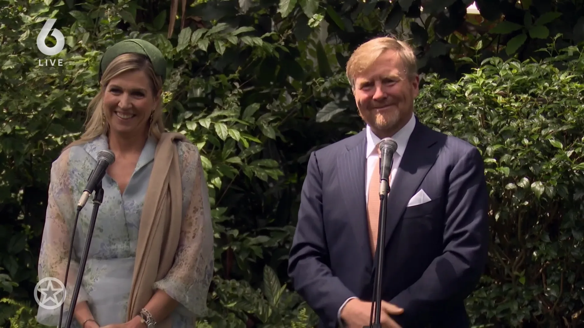 Koning Willem-Alexander reageert op onverwachte toespraak staatsbanket