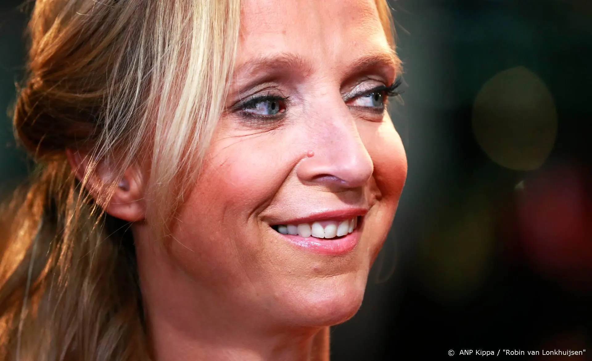 Bijna een miljoen zien Floortje Dessing niet op reis gaan