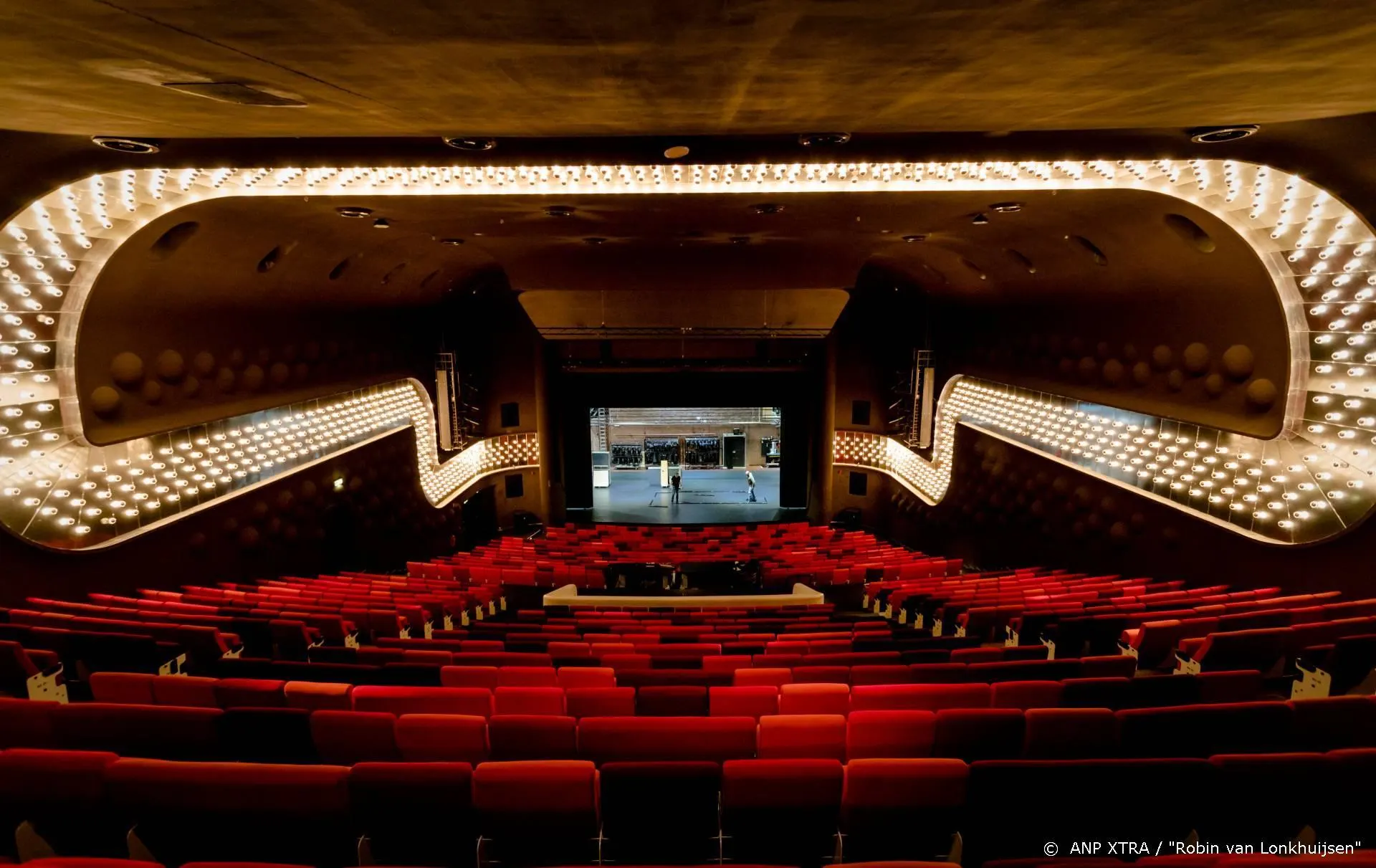 Theaterkoepel kraakt kabinetsplan: goedkoper om dicht te blijven