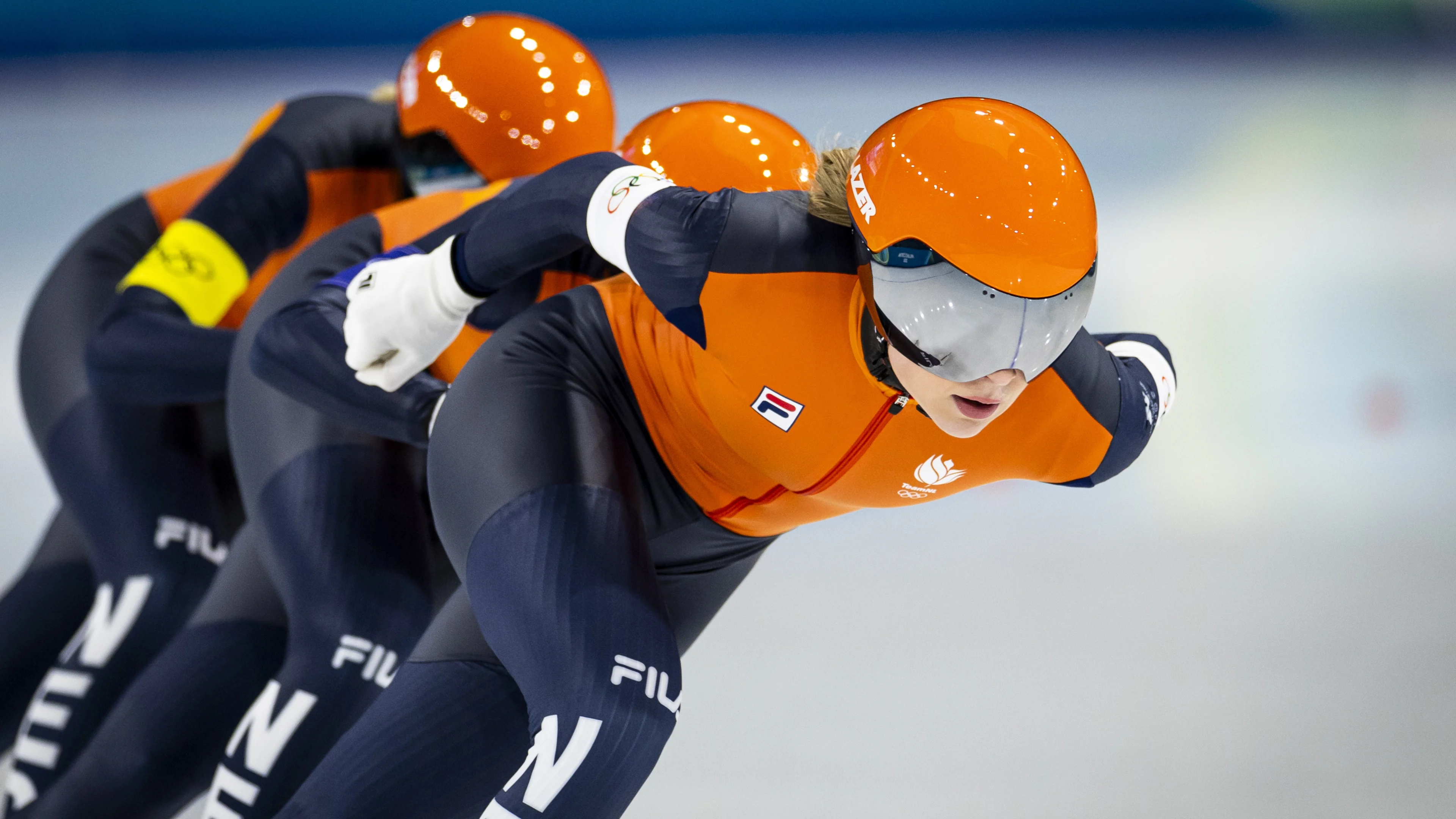 Schaatssters verliezen finale ploegenachtervolging, pakken zilver op Olympische Spelen
