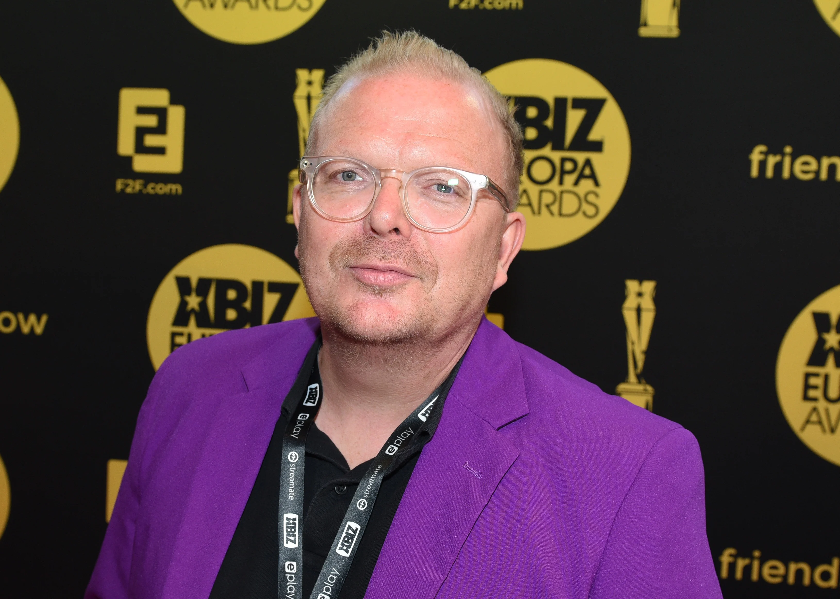 Jan Roos opgepakt na uitlatingen in RoddelPraat