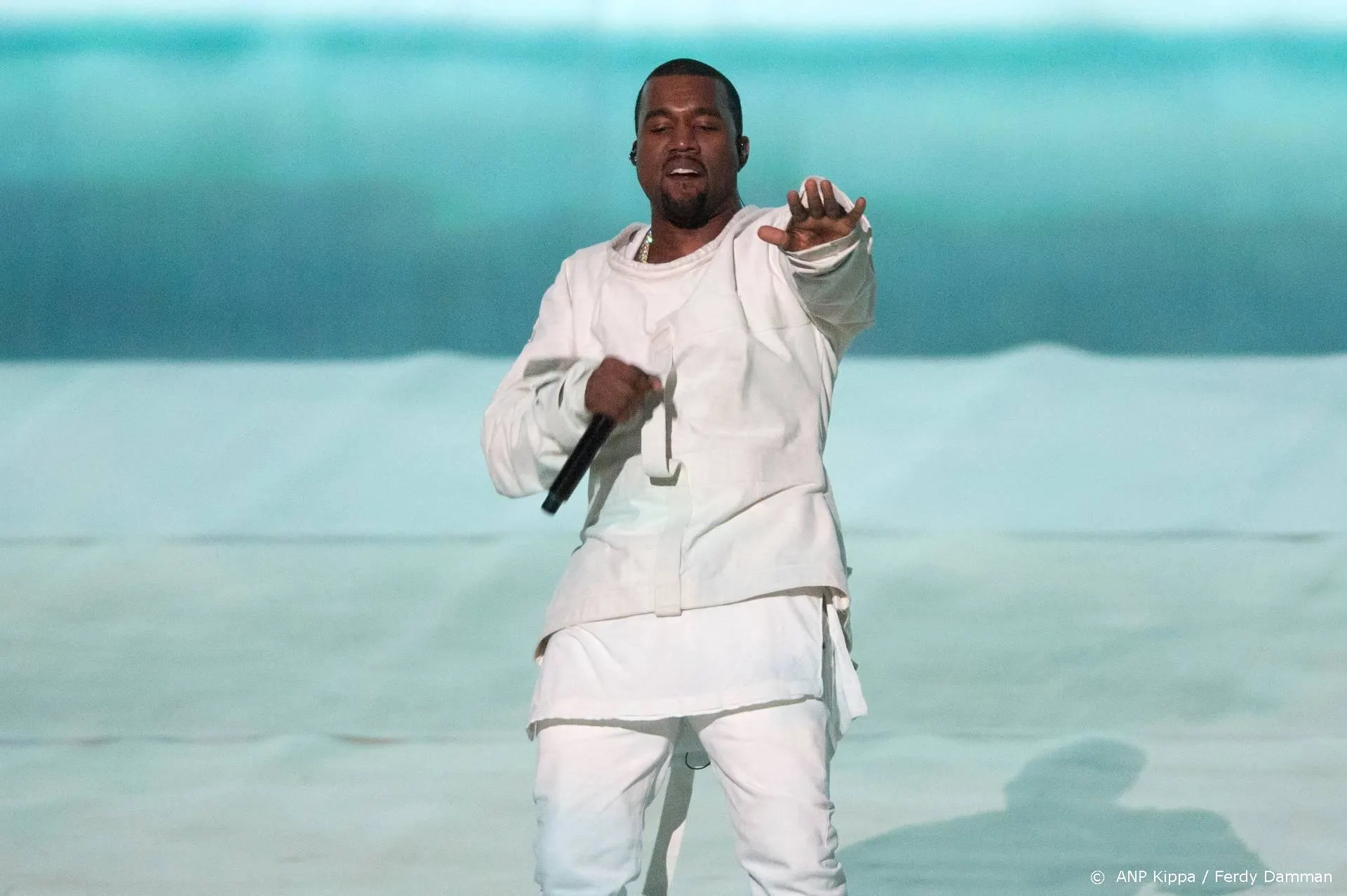 Politie onderzoekt mogelijke mishandeling fan door Kanye