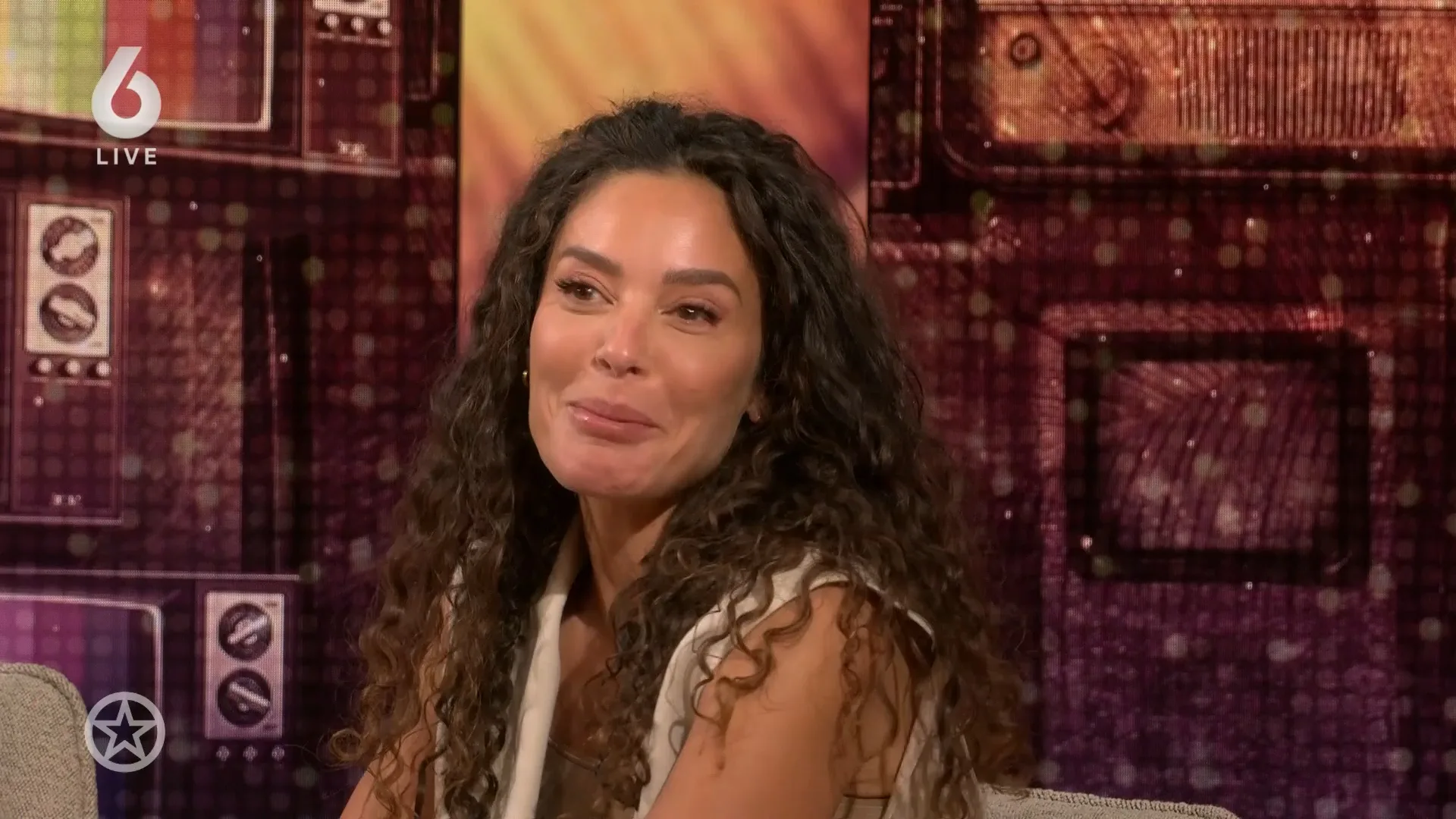Fajah Lourens over deelname aan verschillende programma's