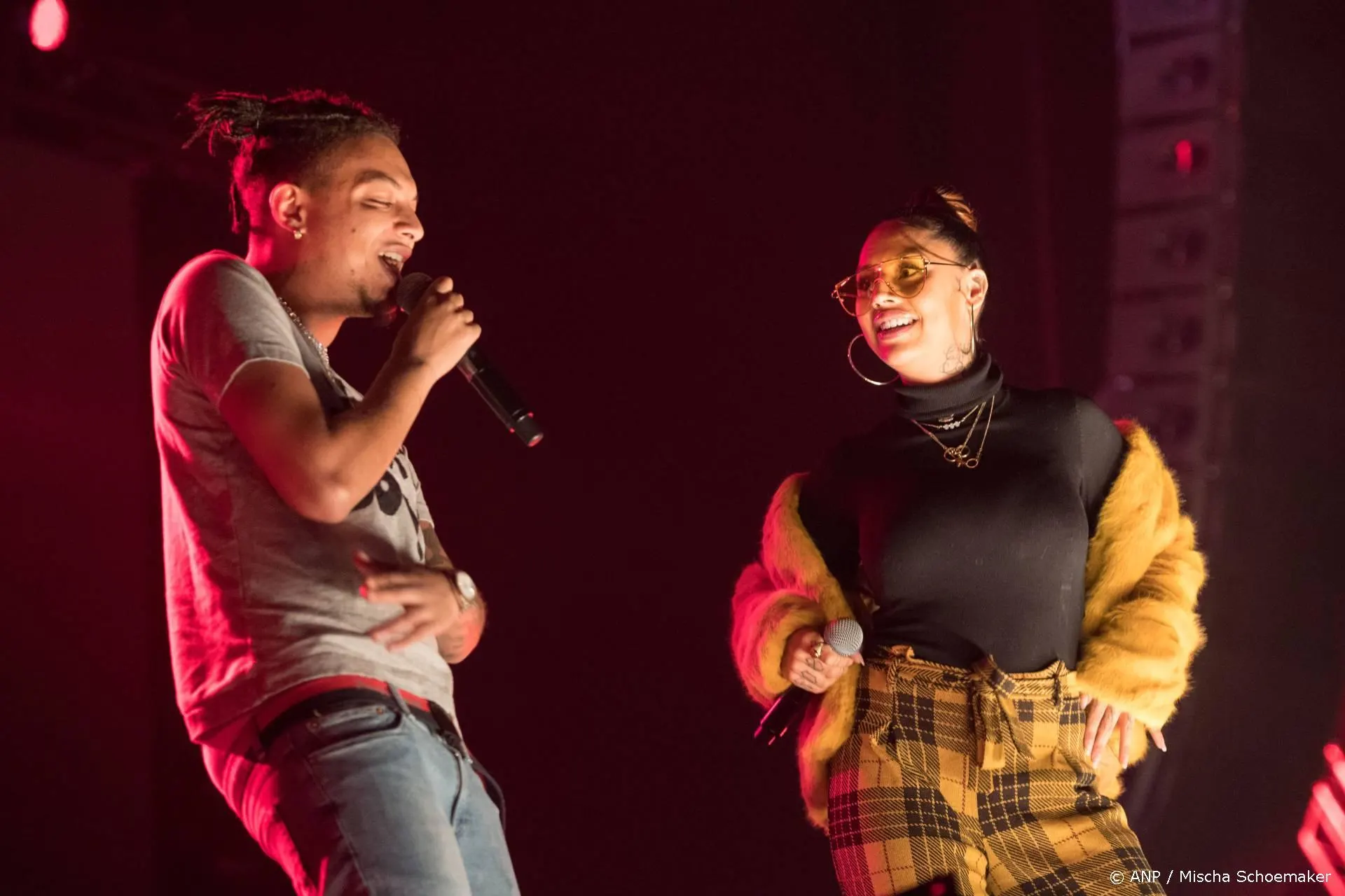 Tabitha strikt Ronnie Flex voor nieuwe single