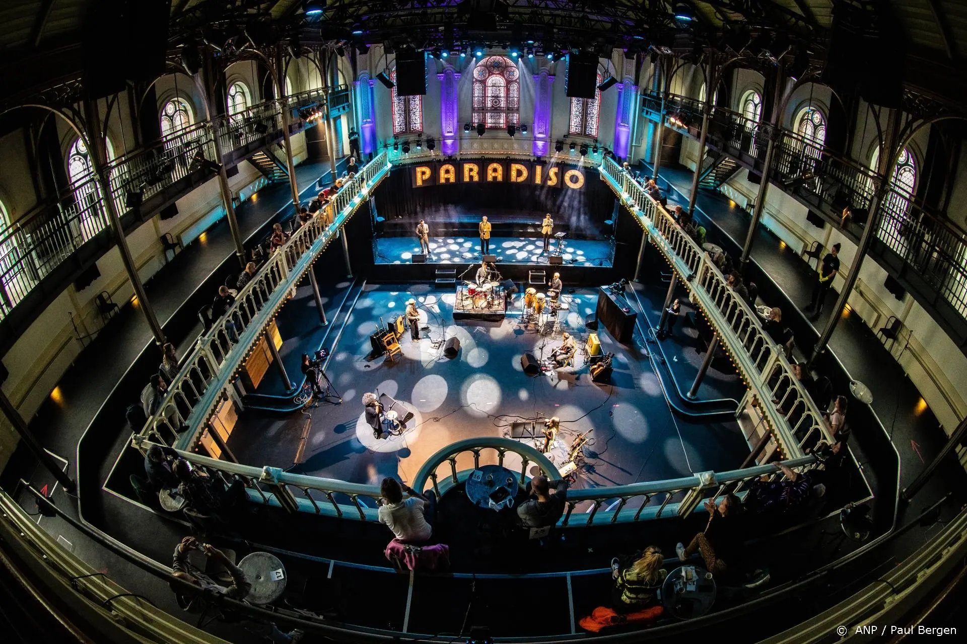 Paradiso gaat komend weekend weer op volledige capaciteit open