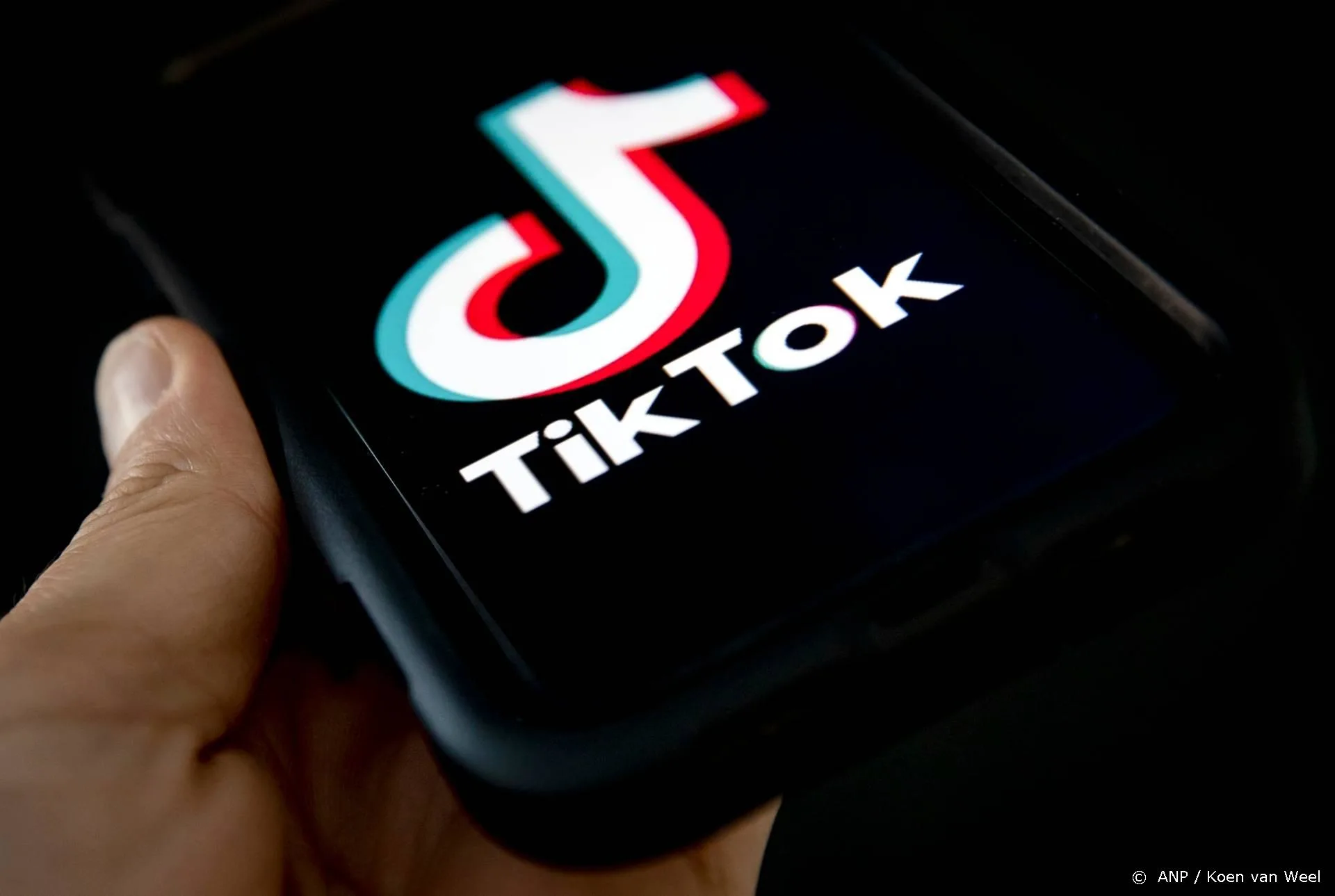 Geplaagde filmpjesapp TikTok sluit grote muziekdeal met Sony