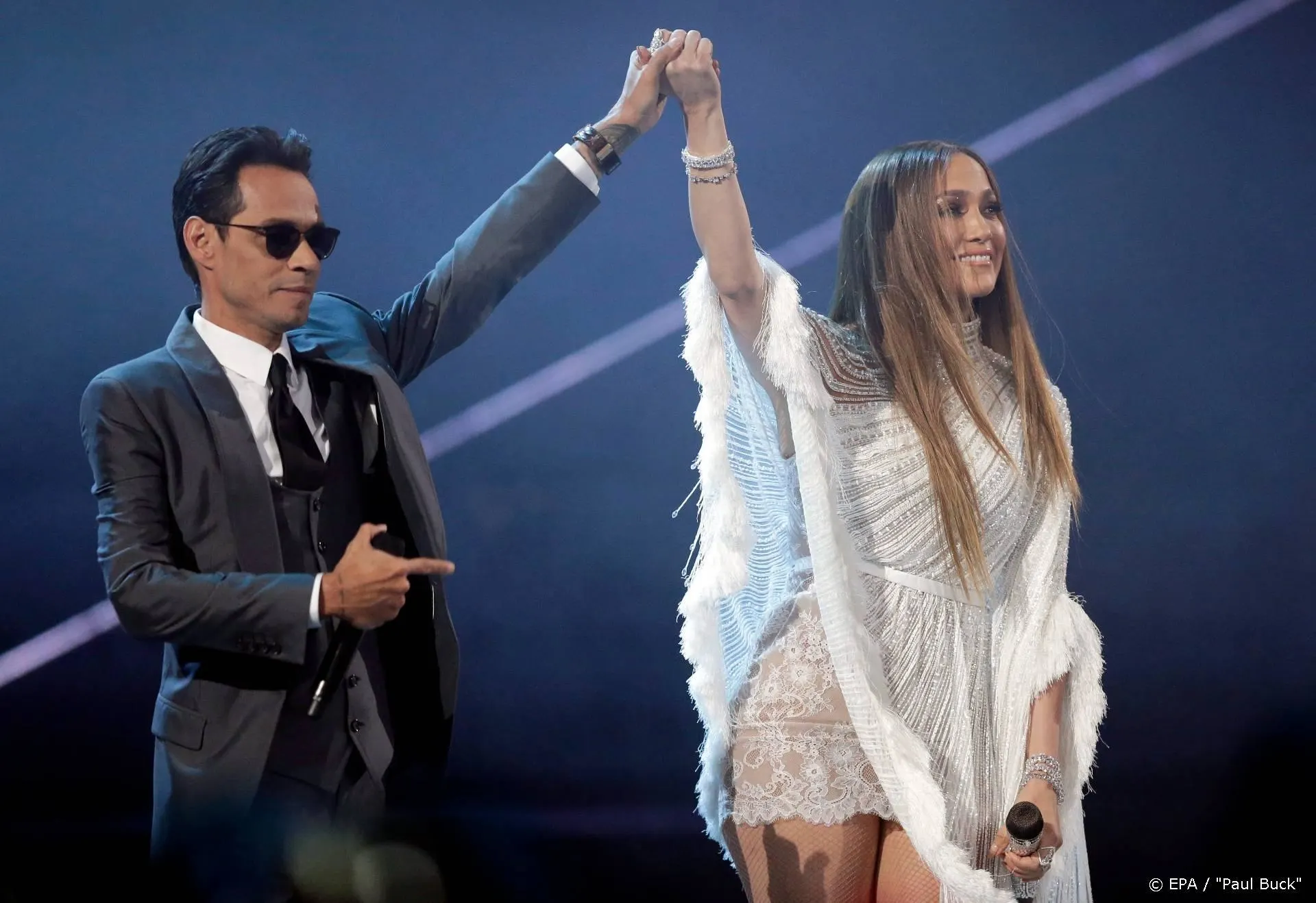 Jennifer Lopez heeft ex Marc Anthony uitgenodigd voor bruiloft