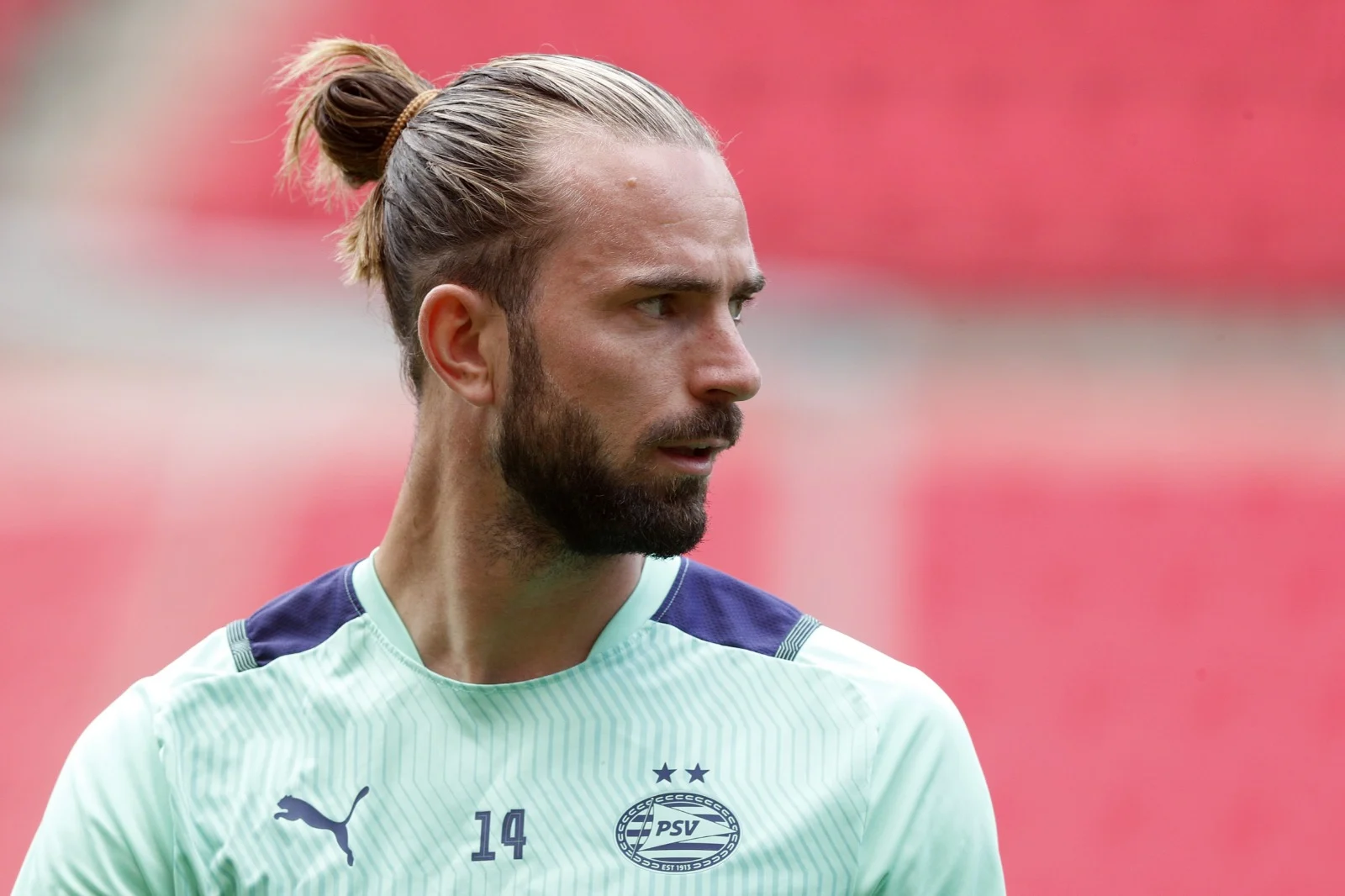 PSV'er Pröpper stopt per direct met voetbalcarrière