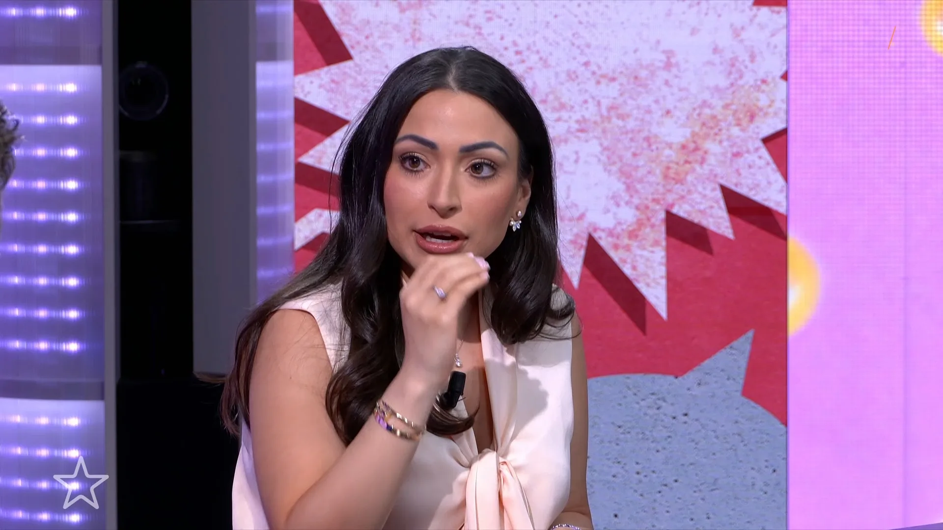 Boze Lale Gül krijgt sneer van Tina Nijkamp