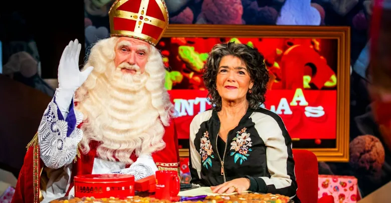 Kijkers gieren om 'Rickroll' pieten in Sinterklaasjournaal: 'Geniaal'