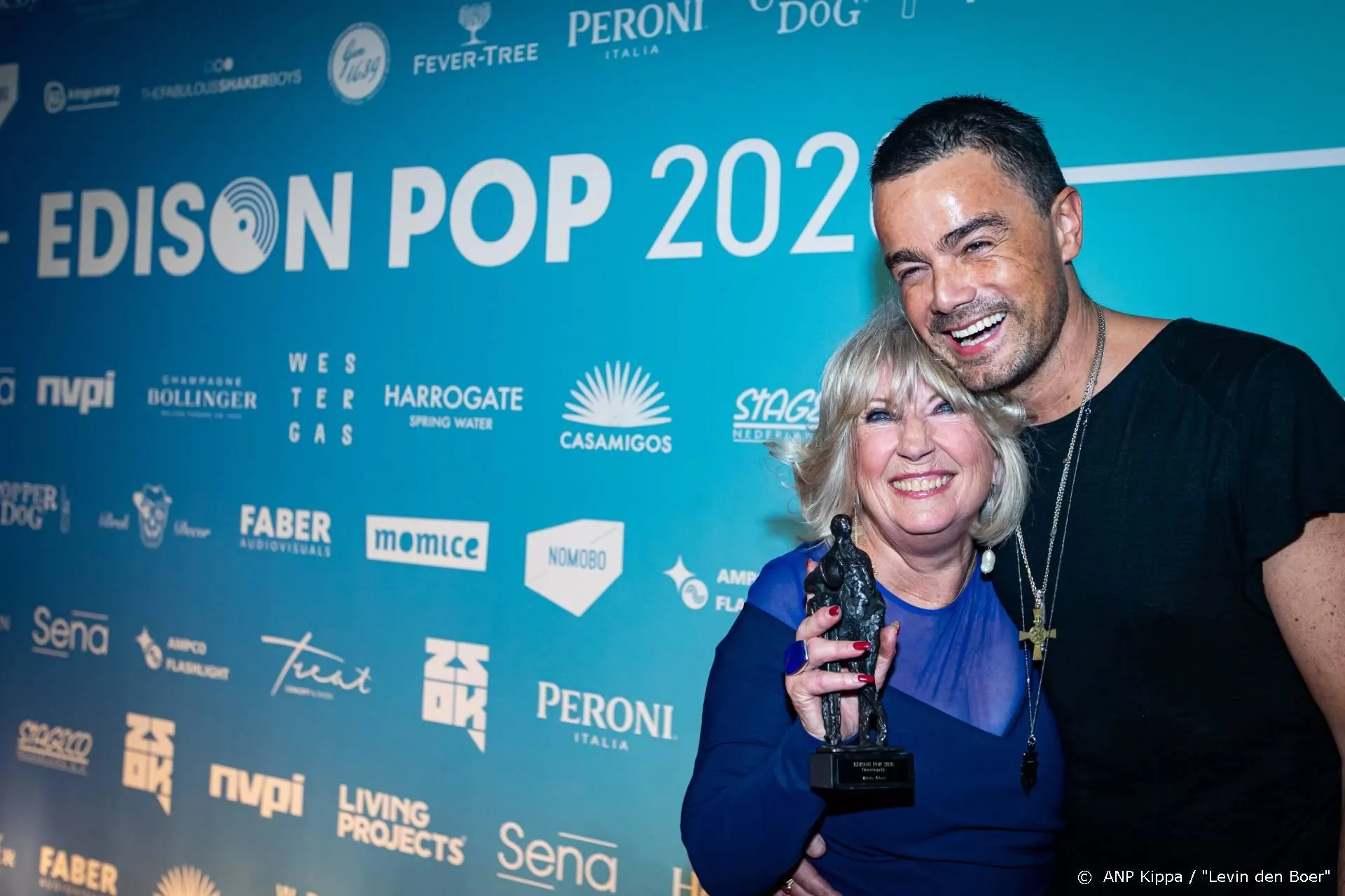 Dinand Woesthoff hint op komst nieuwe muziek