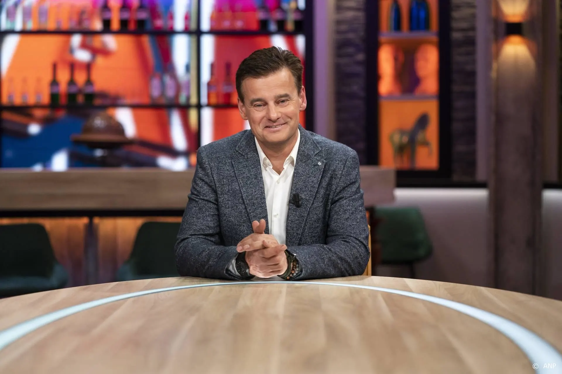 Nieuwe voetbaltalkshow met Wilfred Genee en deze collega's