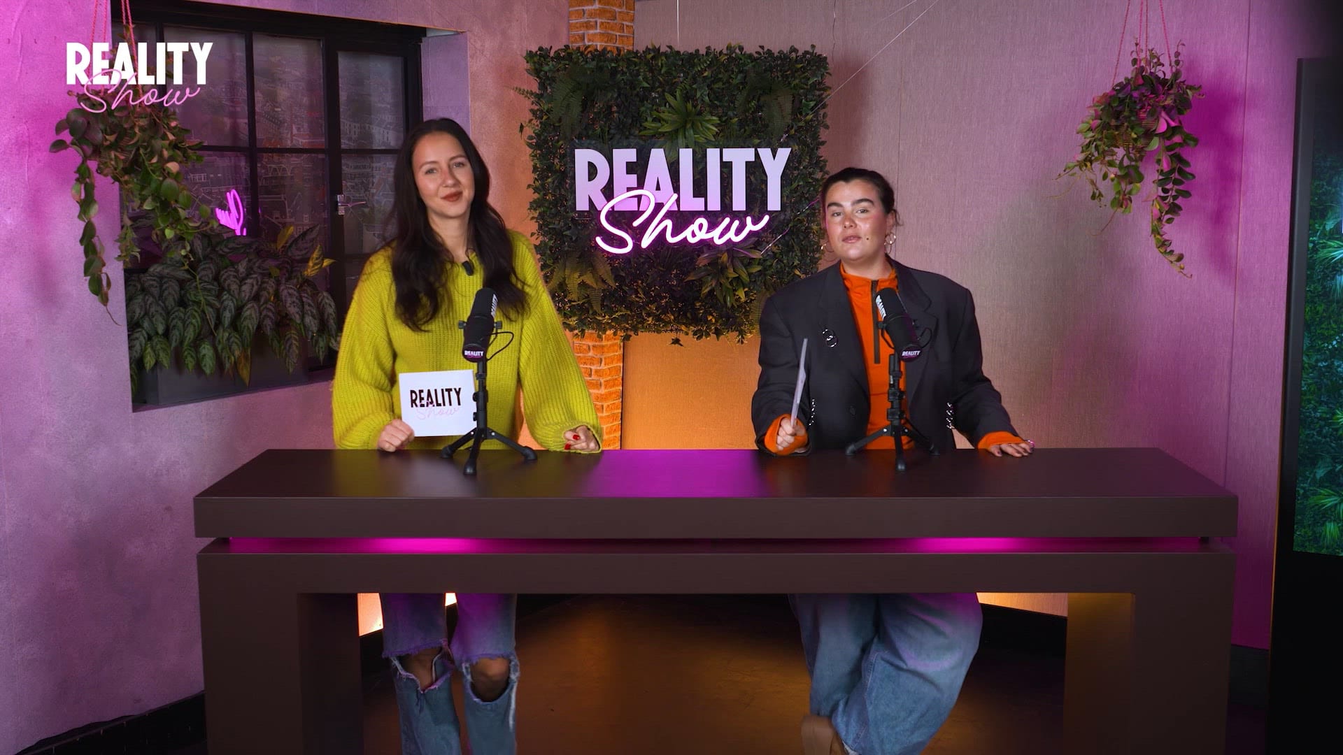 De Verhulstjes zijn weer terug met een nieuw seizoen!