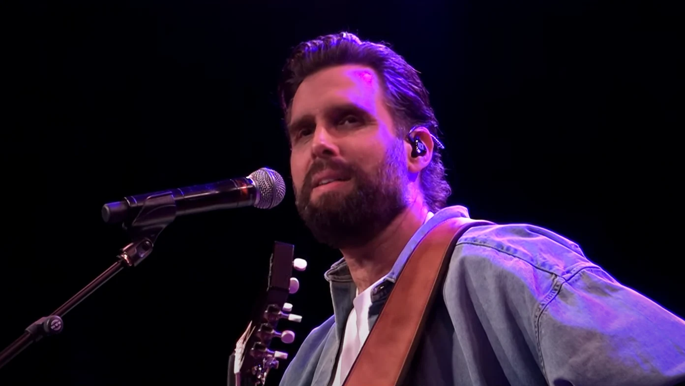 Groot nieuws over Nick Schilder: 'Inspirerend en kwetsbaar' 