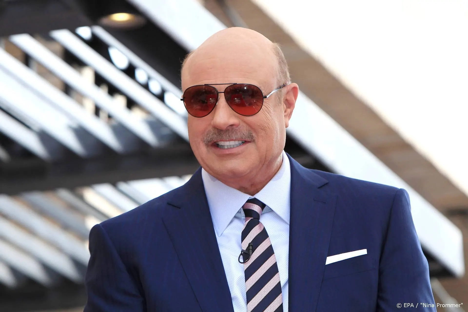 Dr. Phil krijgt overheidslening van ruim 6 miljoen euro