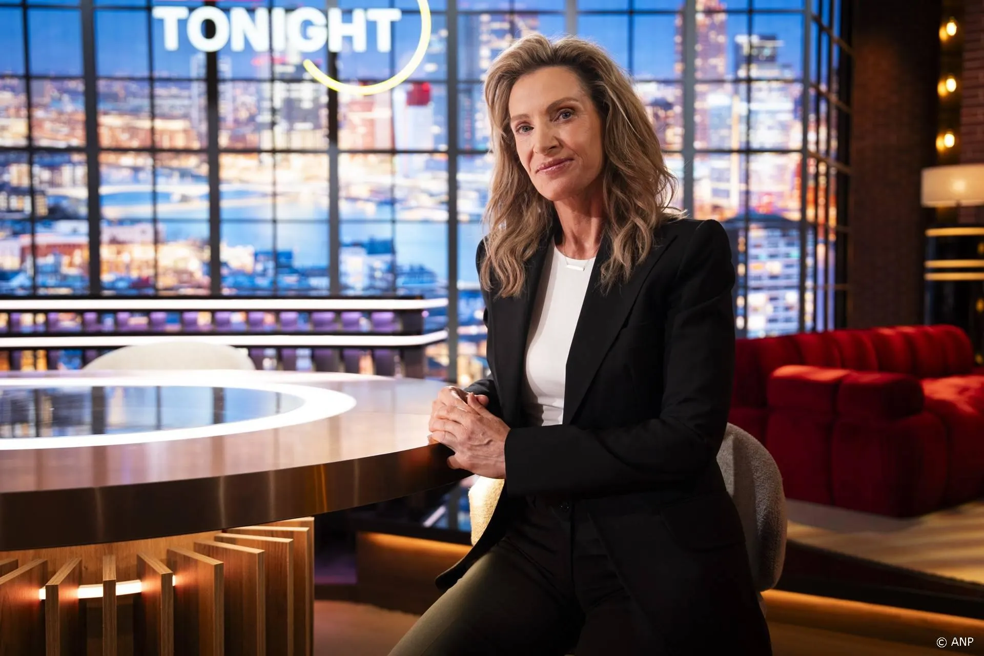 Hierom is Astrid Holleeder even niet te zien in RTL Tonight