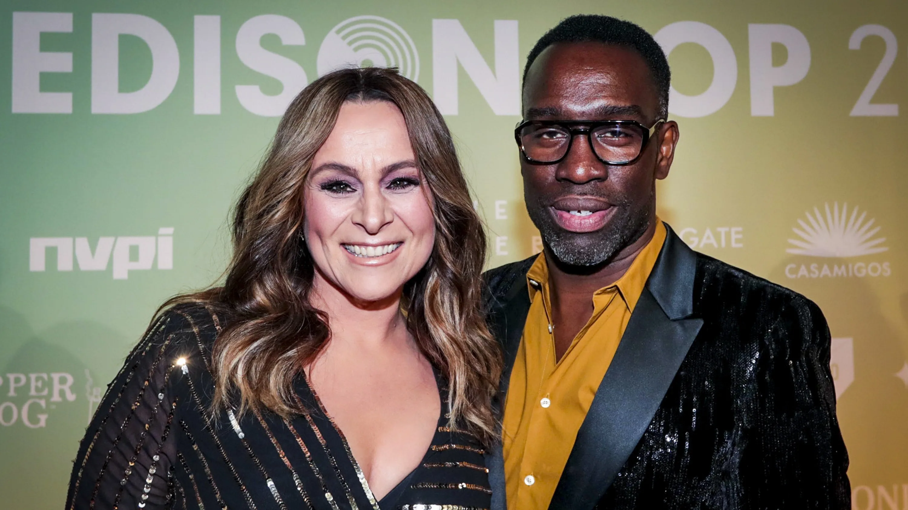 Trijntje Oosterhuis deelt trouwplannen: 'Als hij me vraagt'