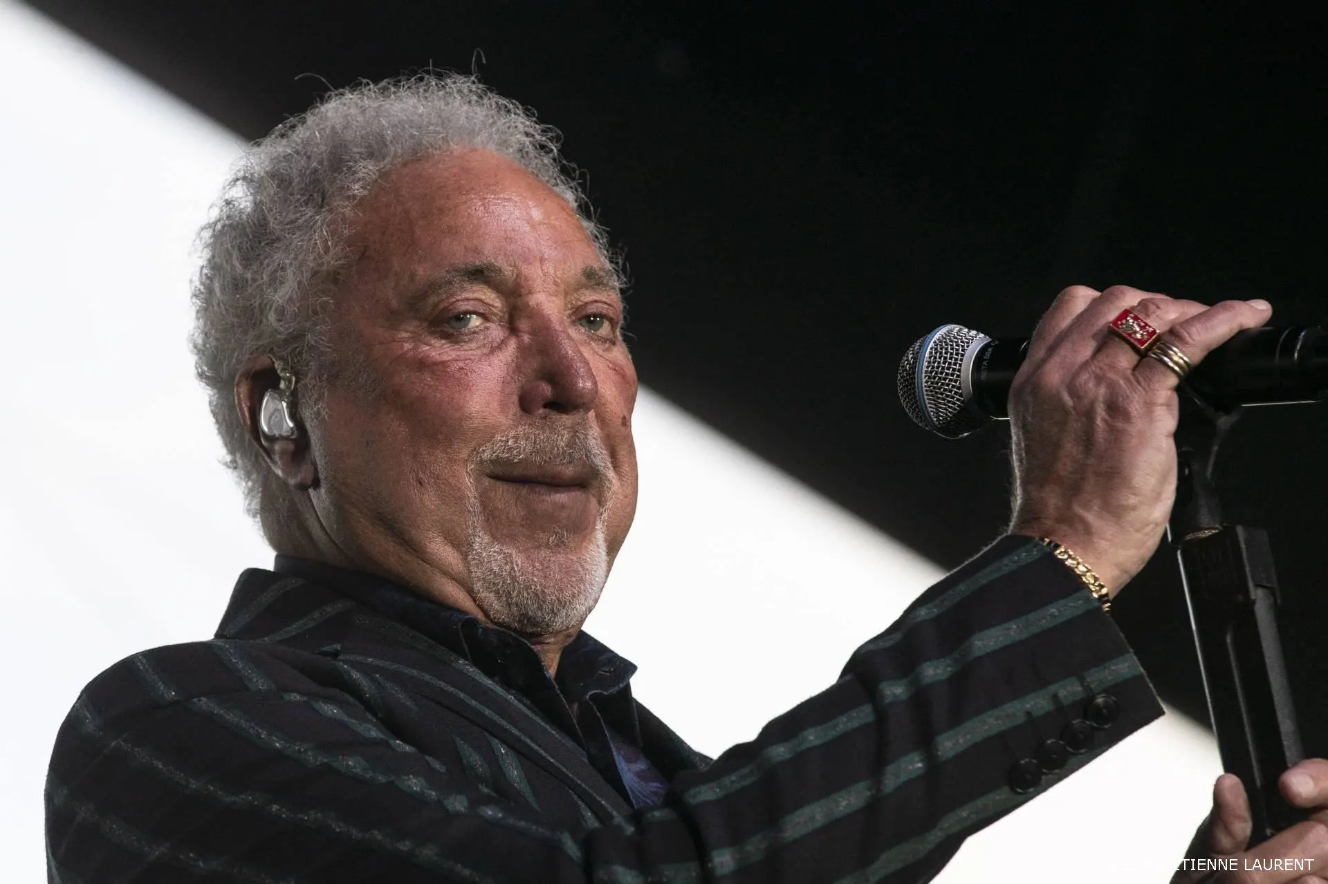 Tom Jones open over gebruik van Viagra