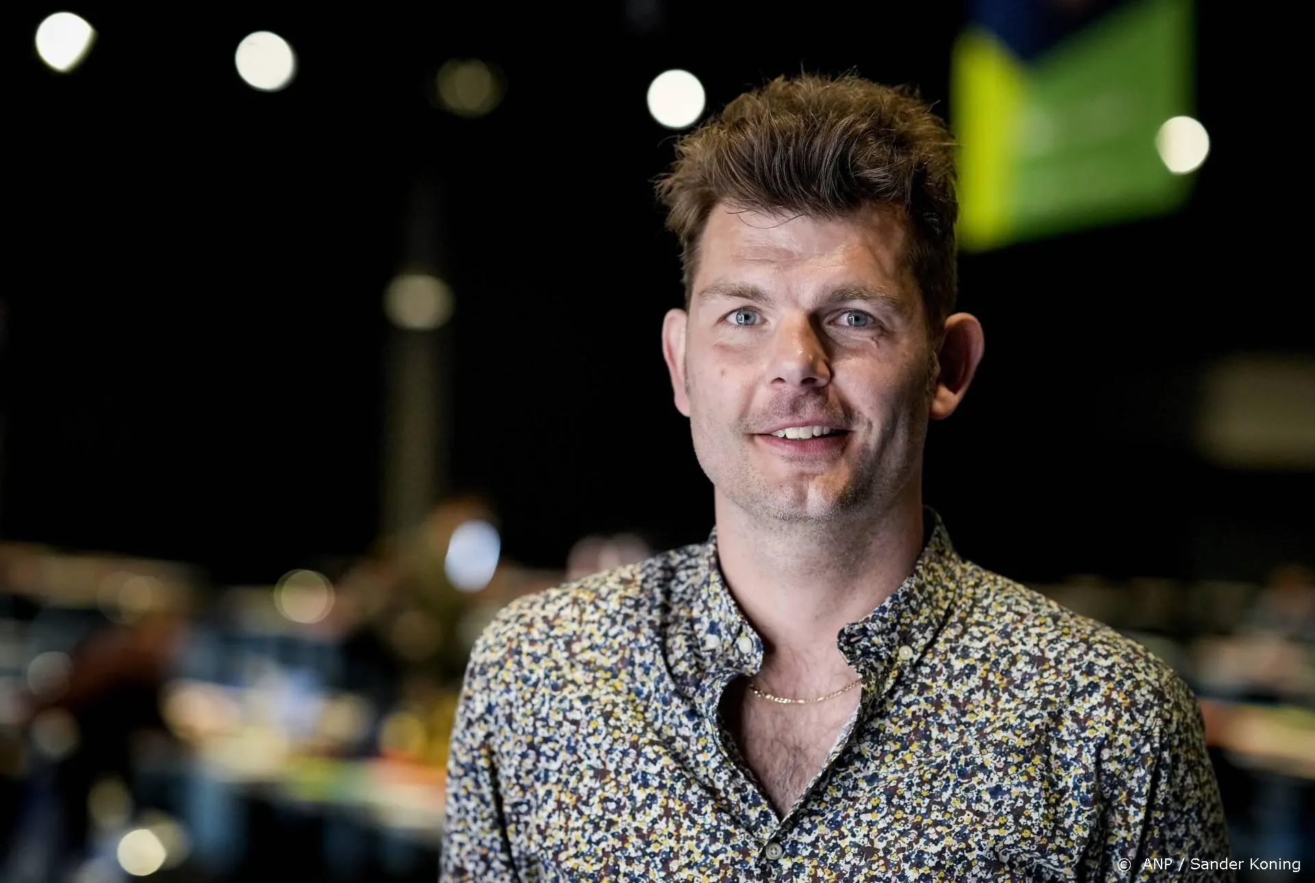 Sander Lantinga houdt zich niet in als songfestivalcommentator