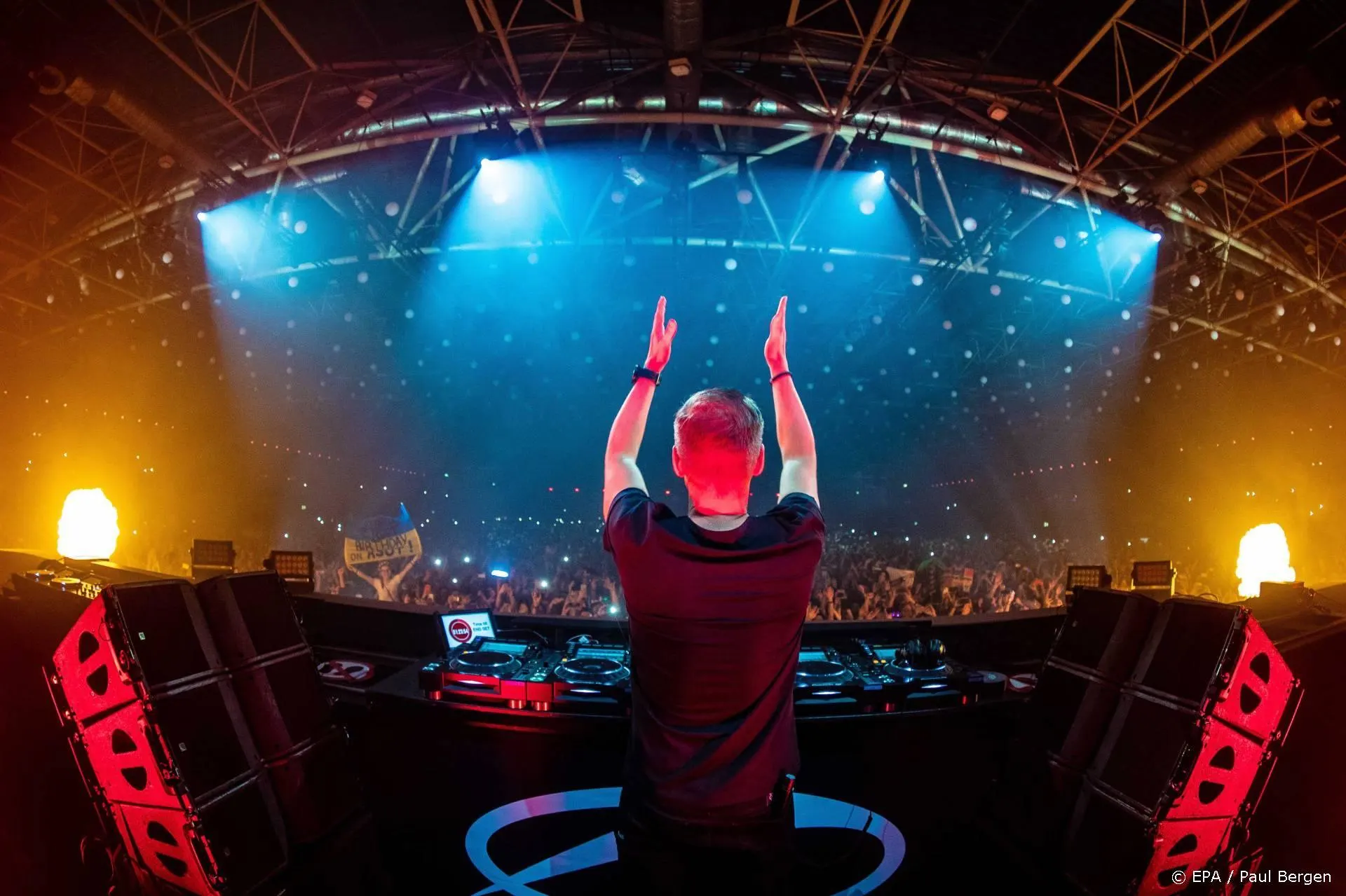 Armin van Buuren vol lof over overleden 'legende' Morillo