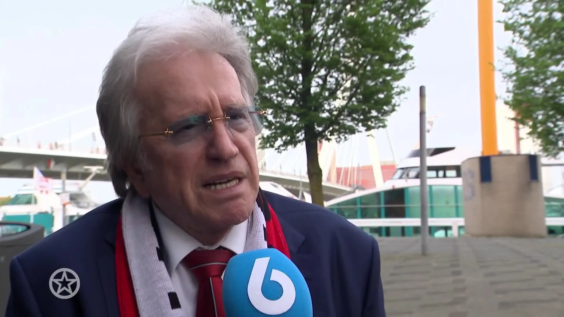 Lee Towers sneert naar Duncan Laurence: 'Gaat niet goed om met mensen'