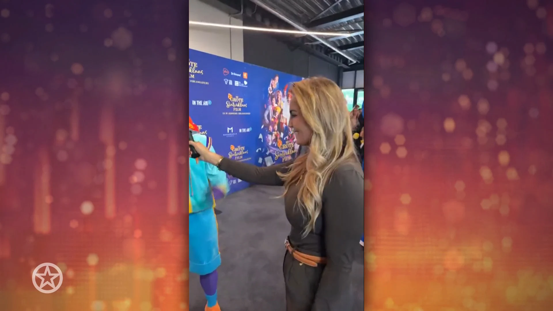 Monique Westenberg interviewt castleden van De Grote Sinterklaasfilm